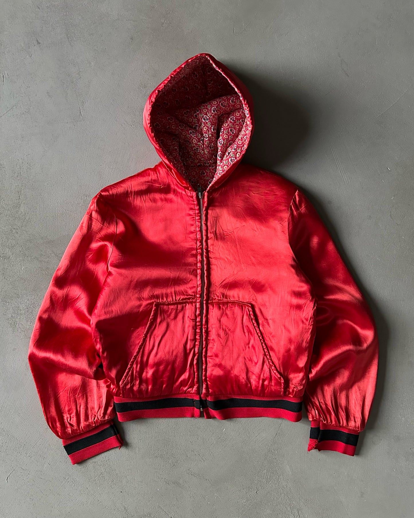 1960s - Red Quilted Satin Hooded Bomber Jacket - (W)S