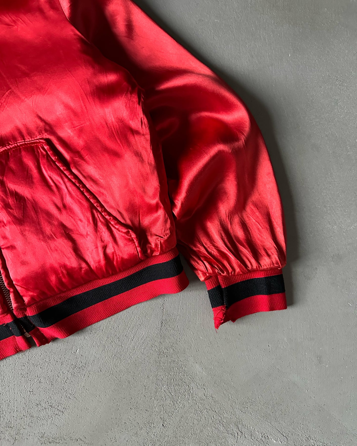 1960s - Red Quilted Satin Hooded Bomber Jacket - (W)S