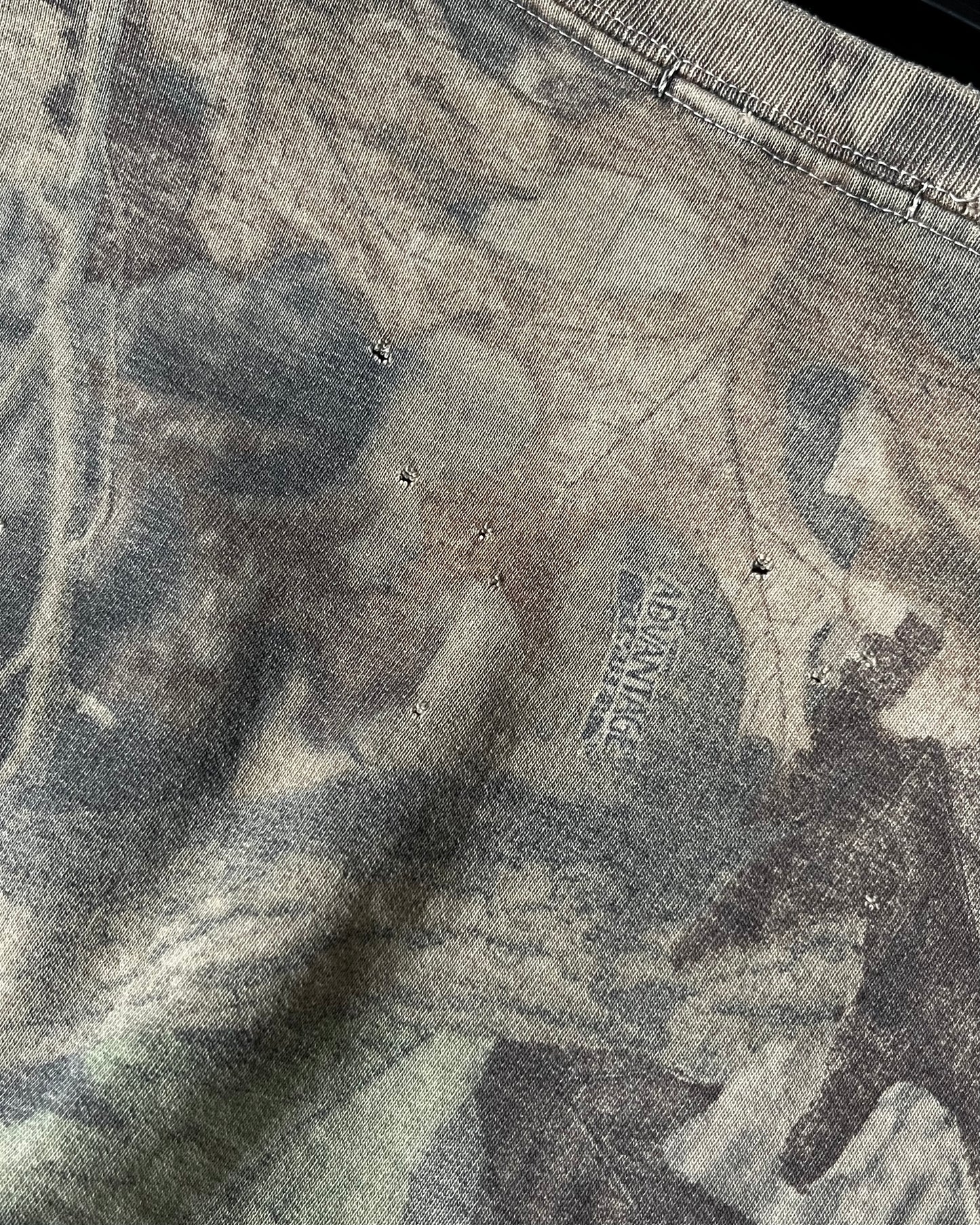 1990s - Distressed Light Camo Crewneck - XXL
