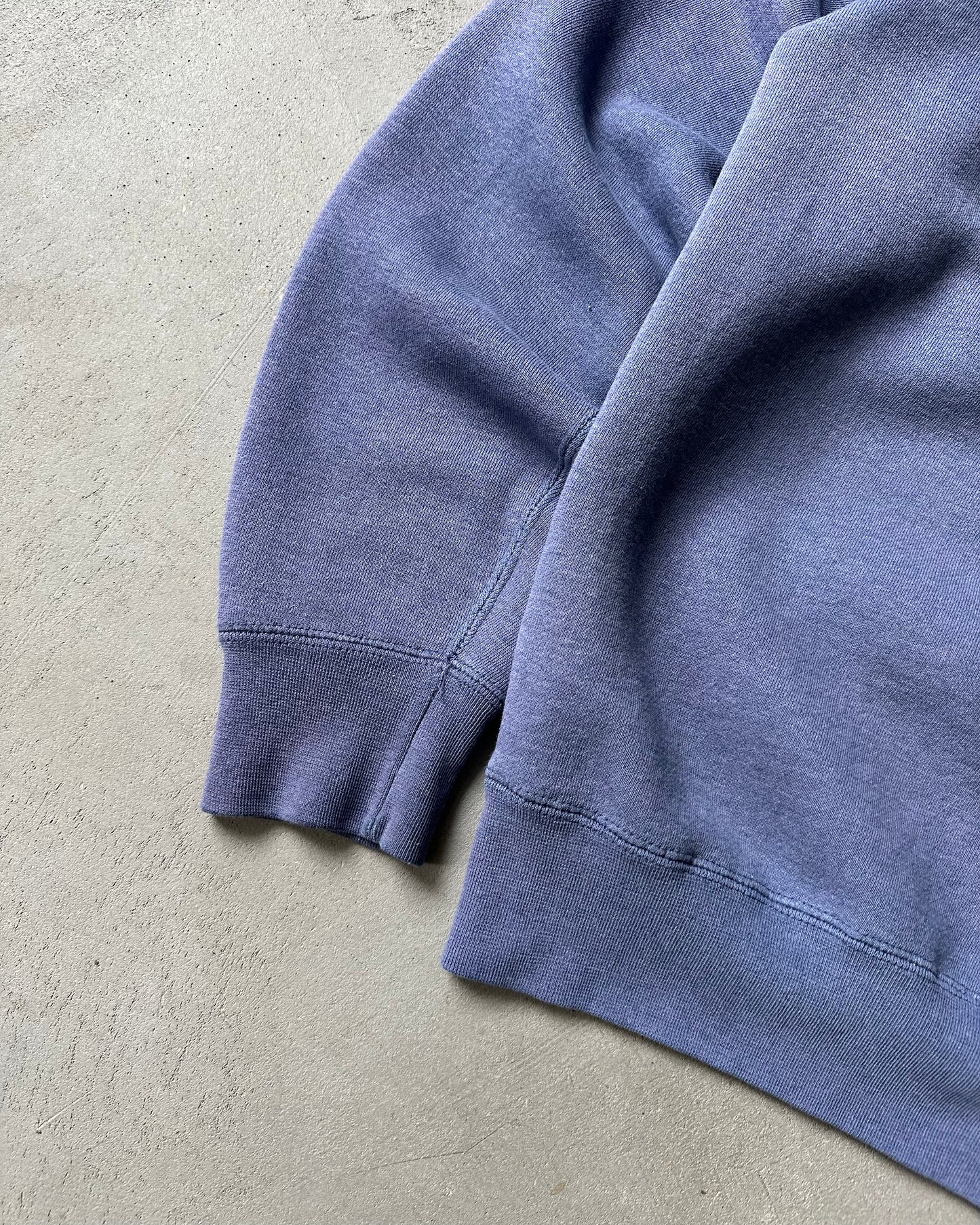 Années 90 - Sweat ras du cou Eddie Bauer vieilli - M