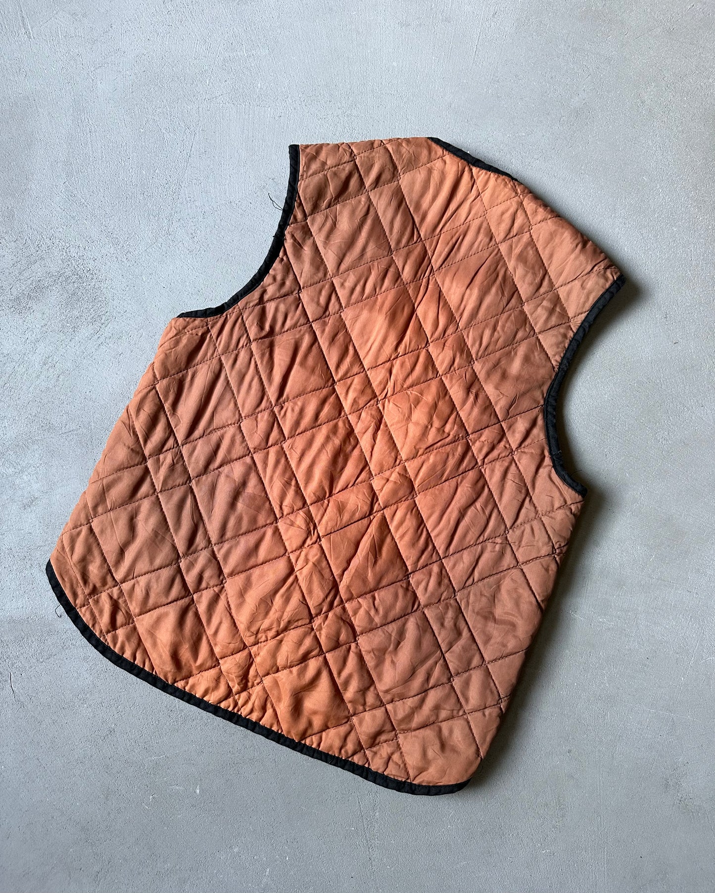 Années 1970 - Gilet matelassé rouille vieilli - S