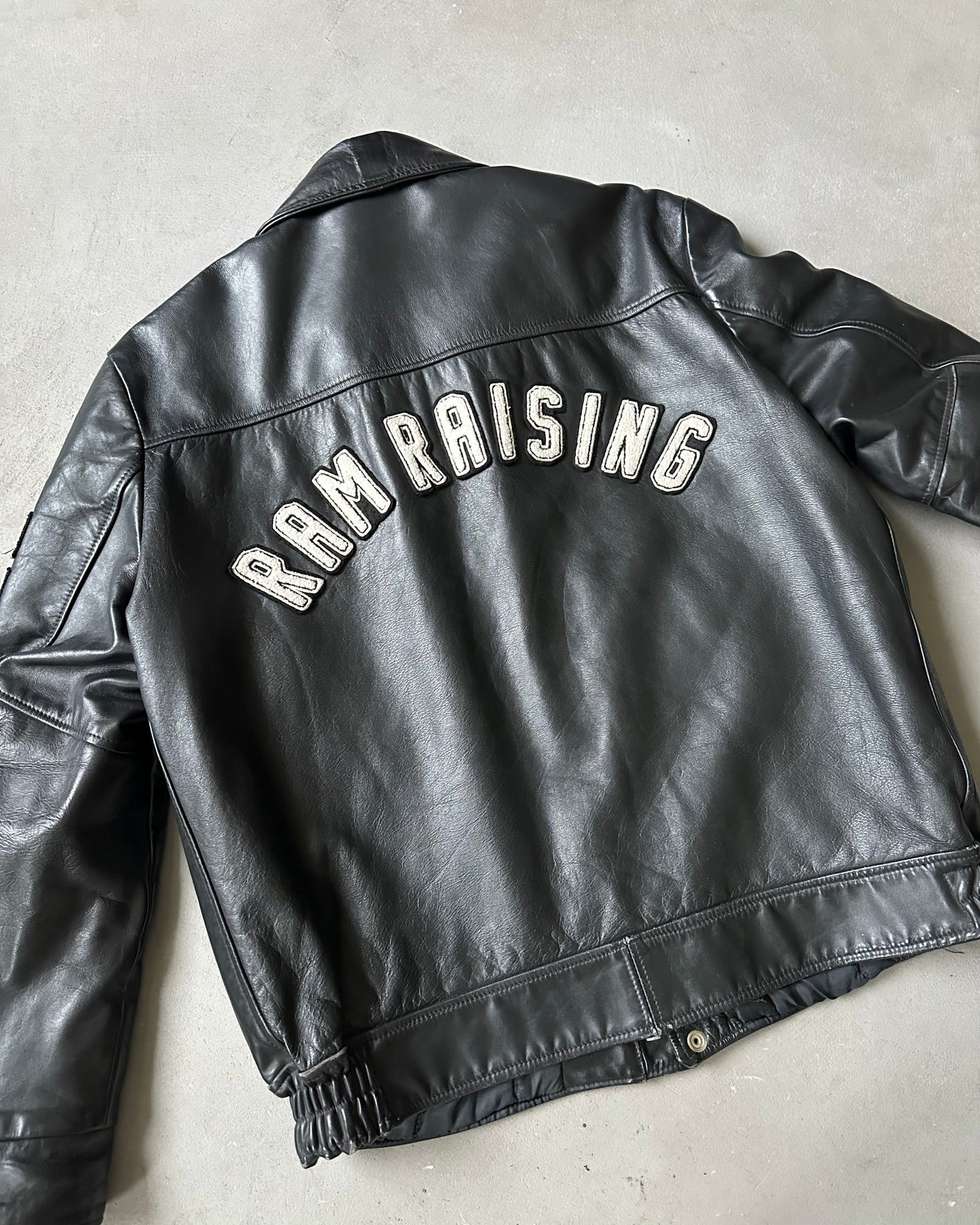 Années 90 - Blouson en cuir Black Ram Raising - T.L/XL