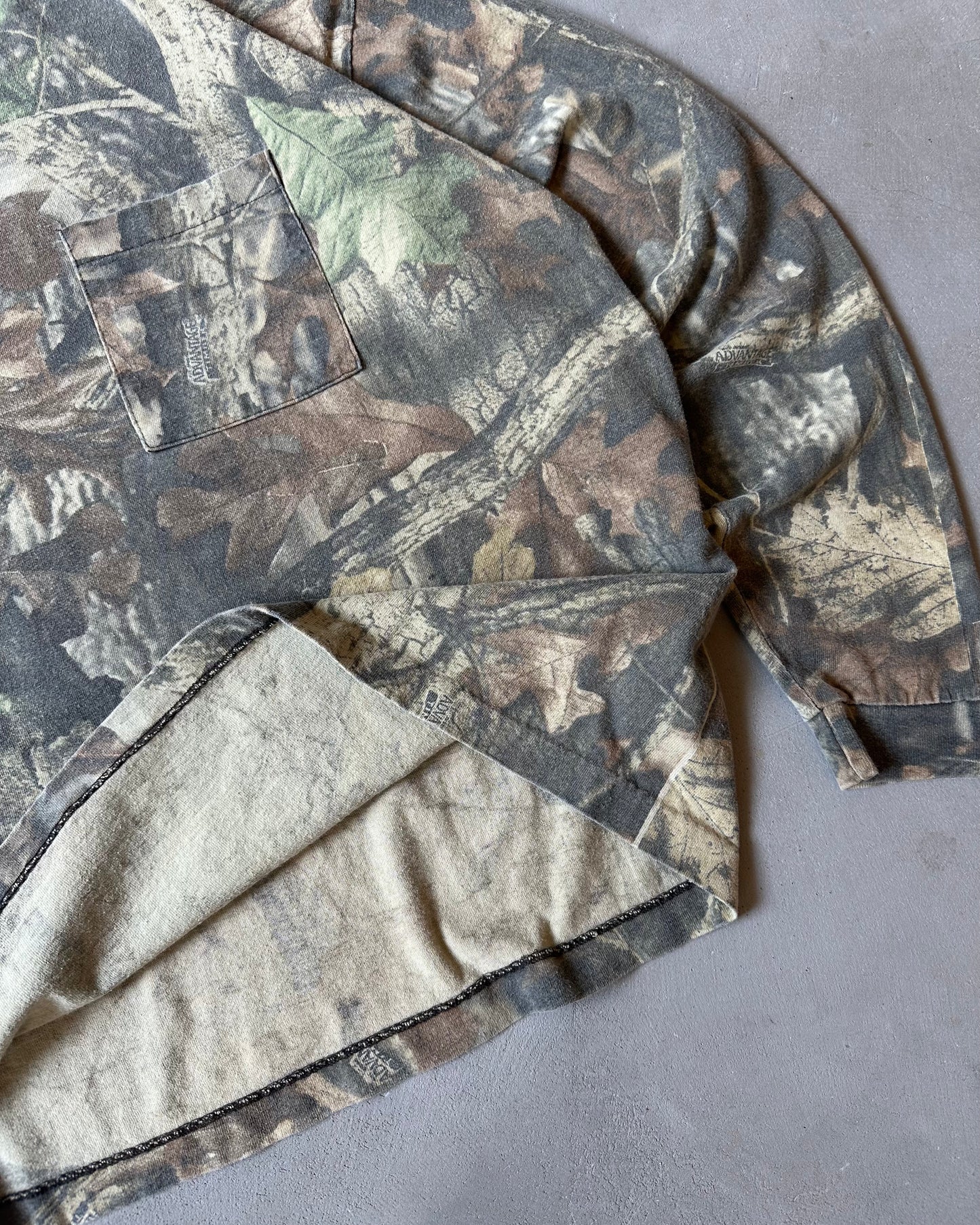 1990s - Distressed Camo Longsleeve - XL
