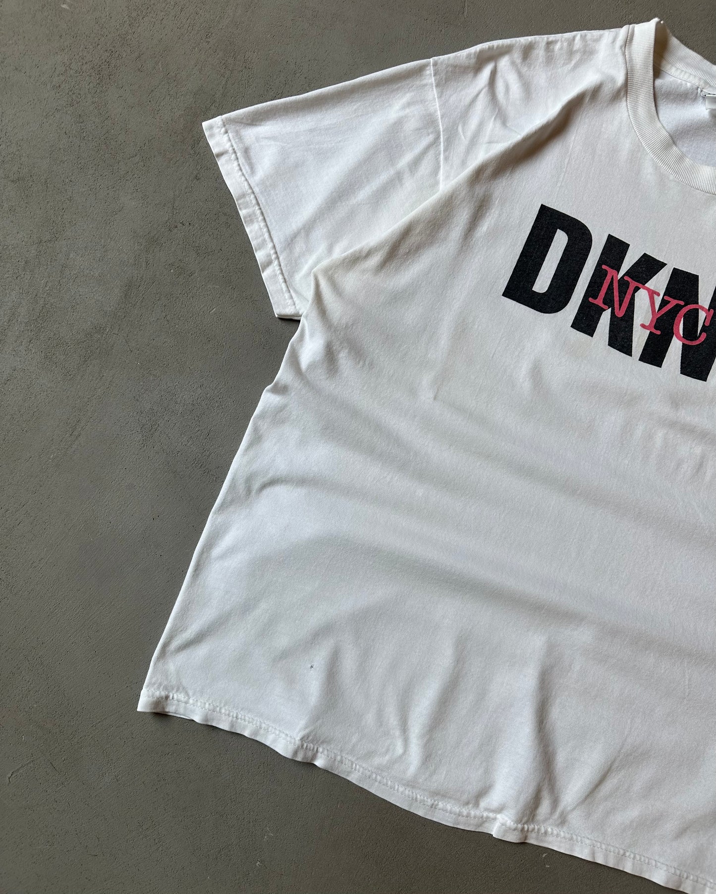 1990s - Distressed White DKNY T-Shirt - L