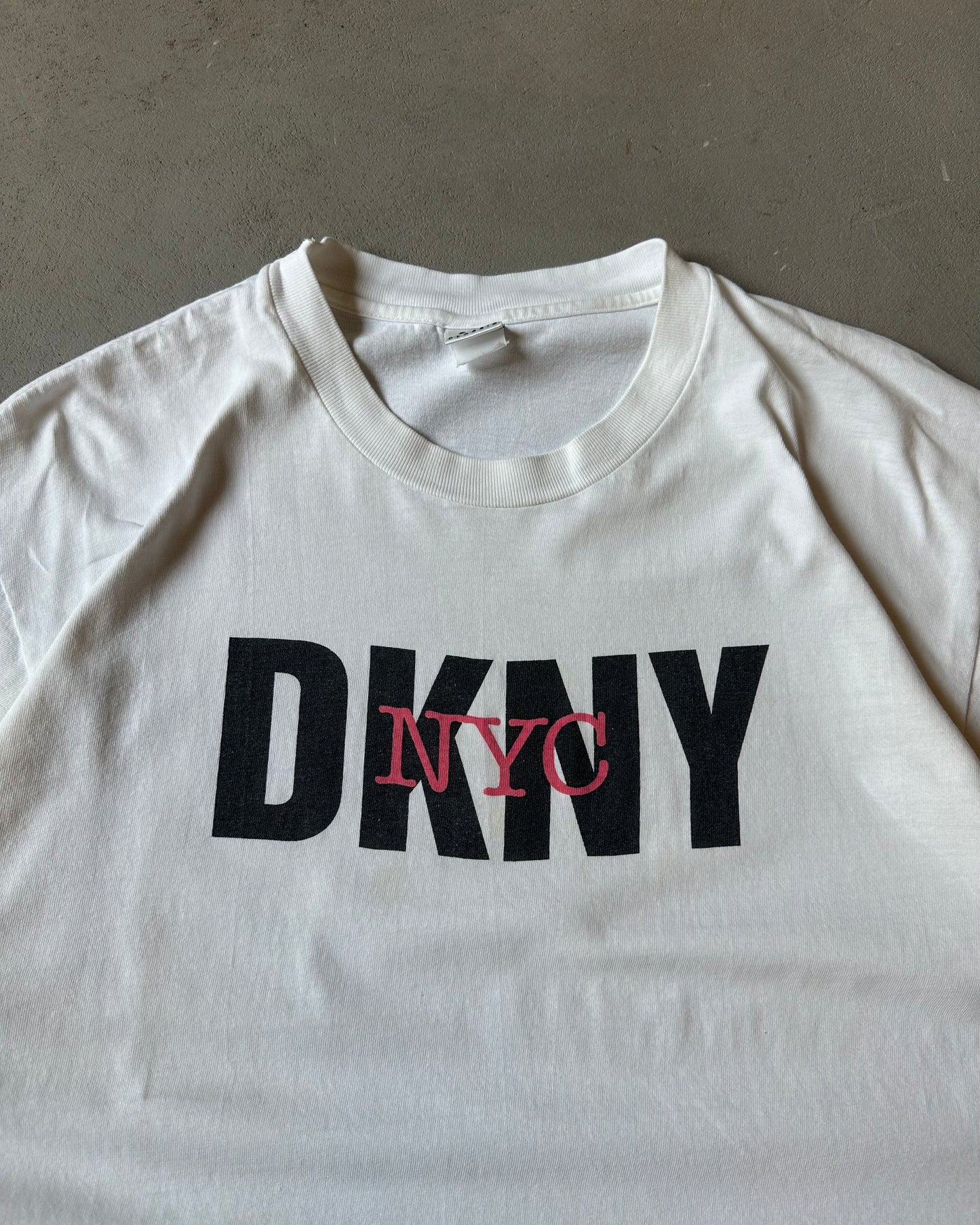1990s - Distressed White DKNY T-Shirt - L