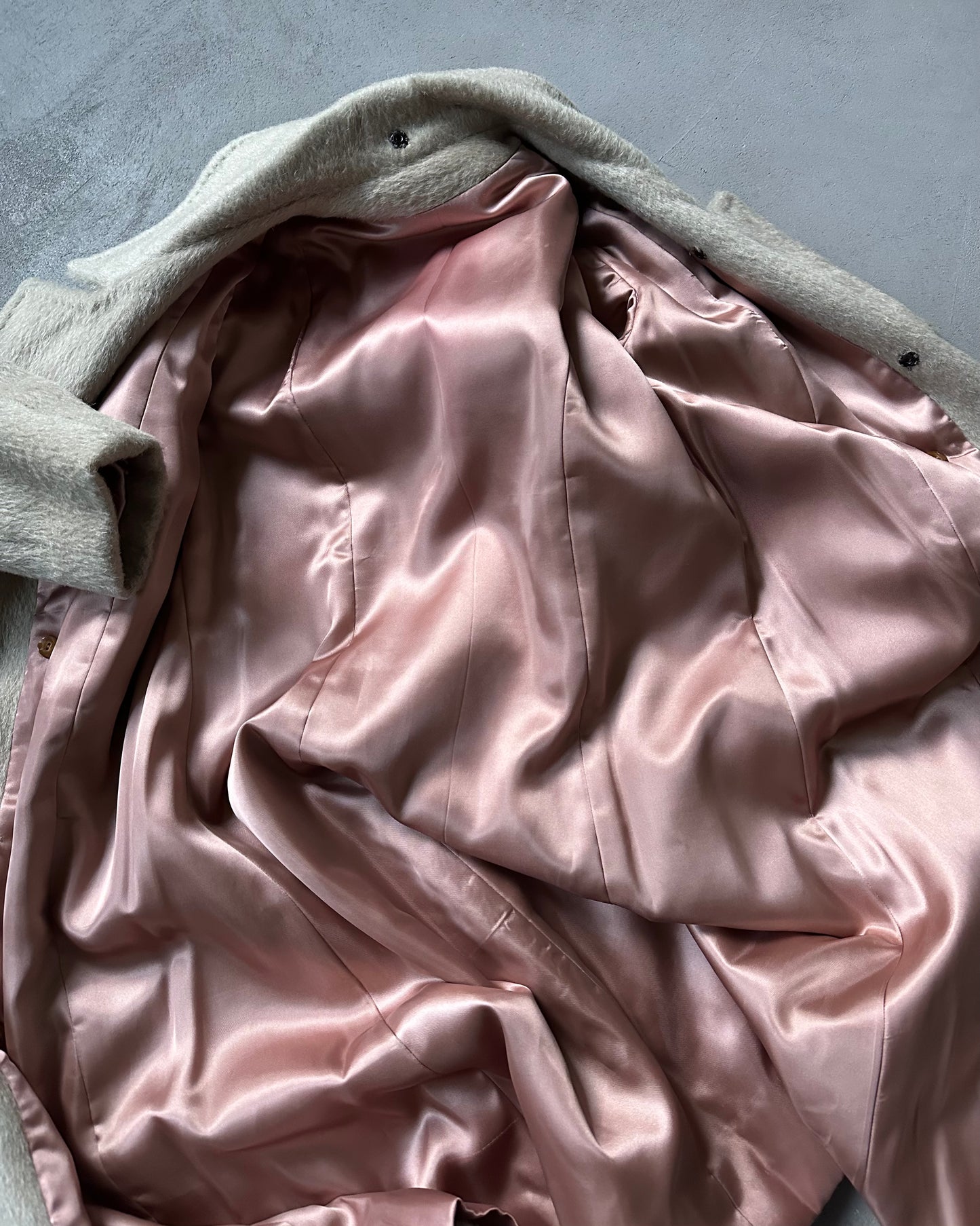 Années 1980 - Manteau en laine croisé beige pour femme - (F)S