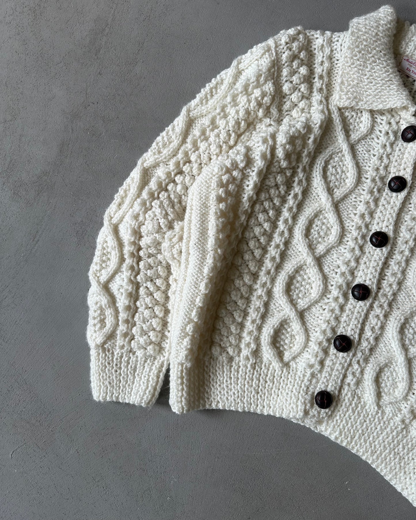 1990s - White Hand Knit Cableknit Cardigan - (W)M