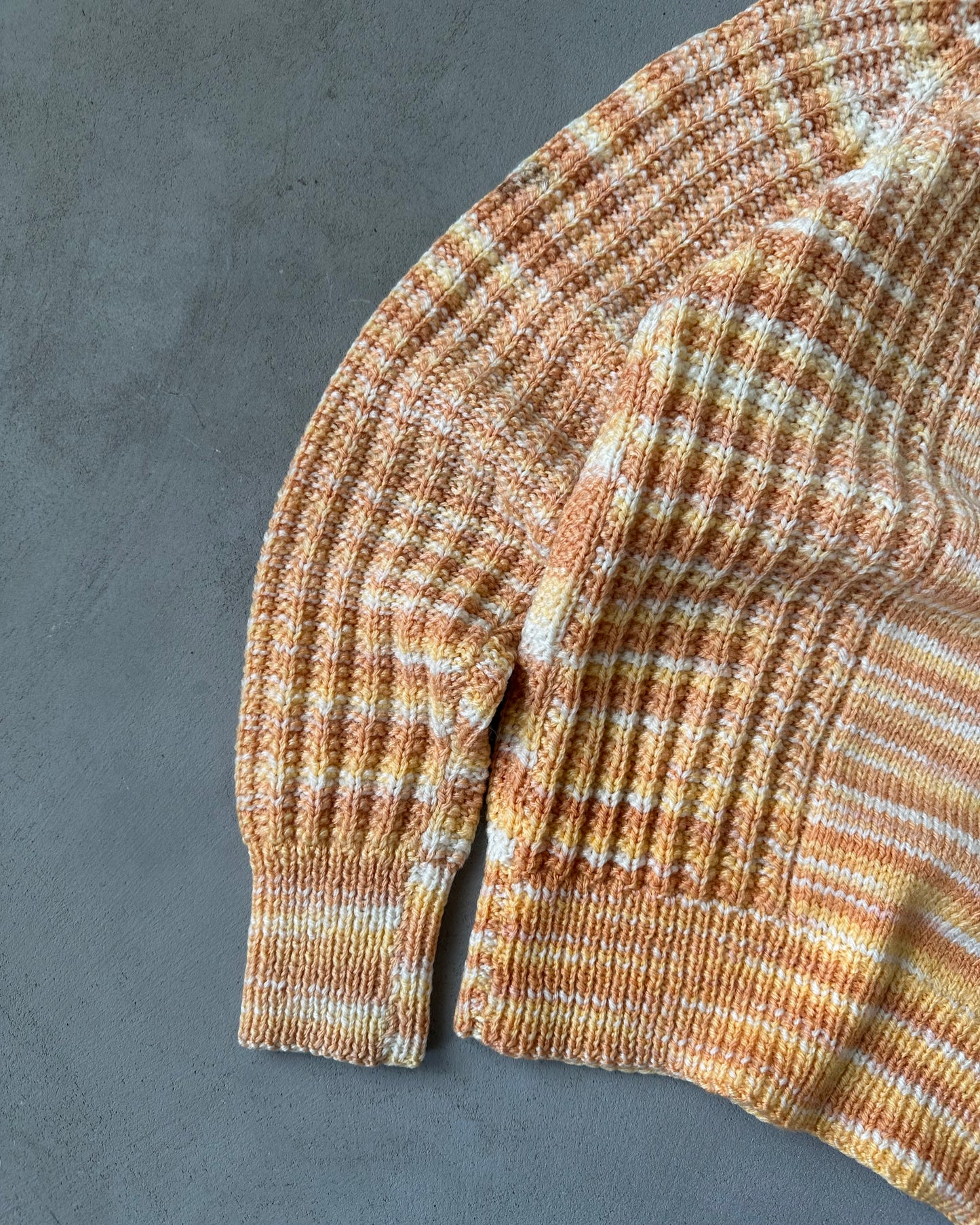 1980s - Light Orange Hand Knit Sweater - (W)S