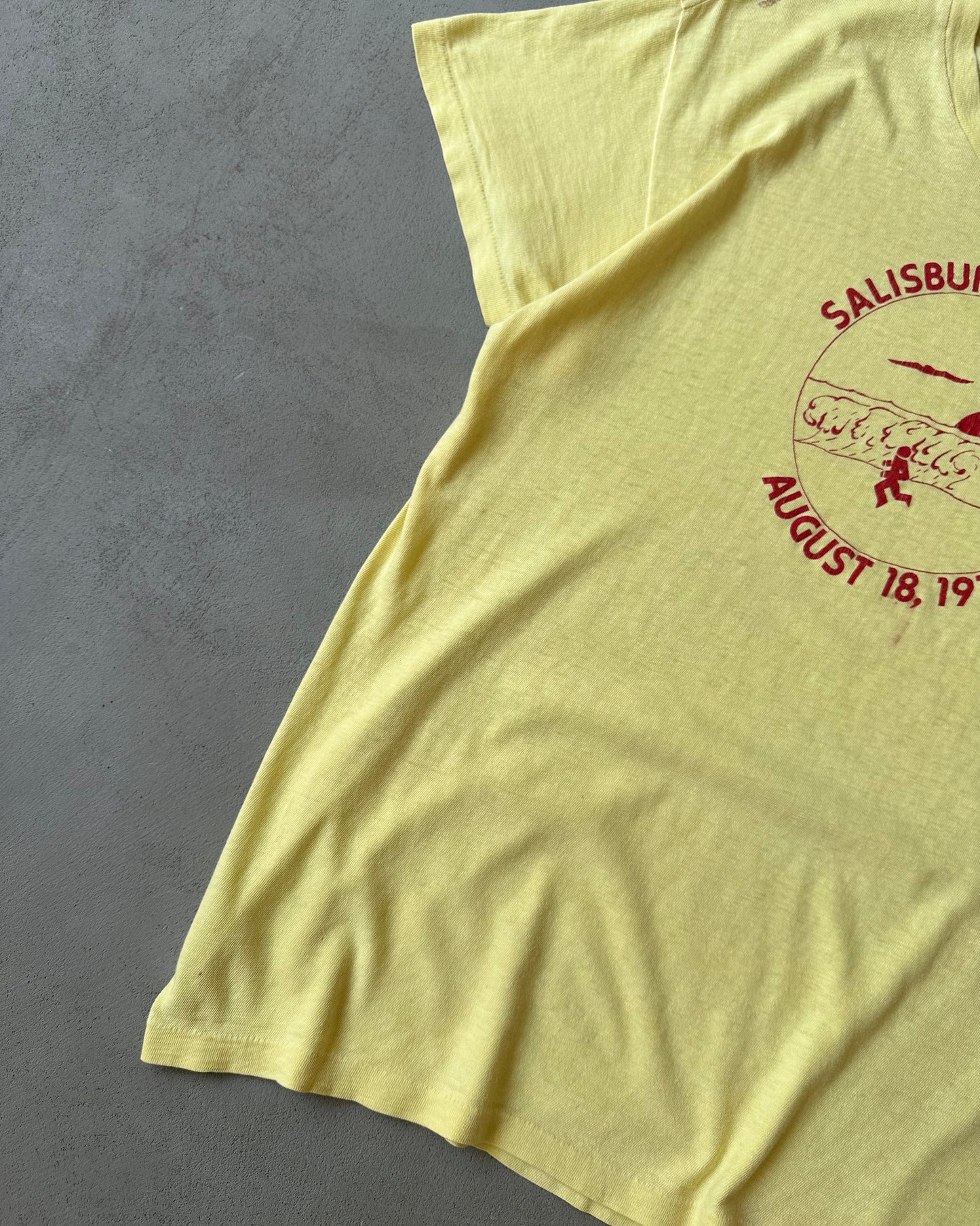 1970s - Baby Yellow Beach Run T-Shirt - L
