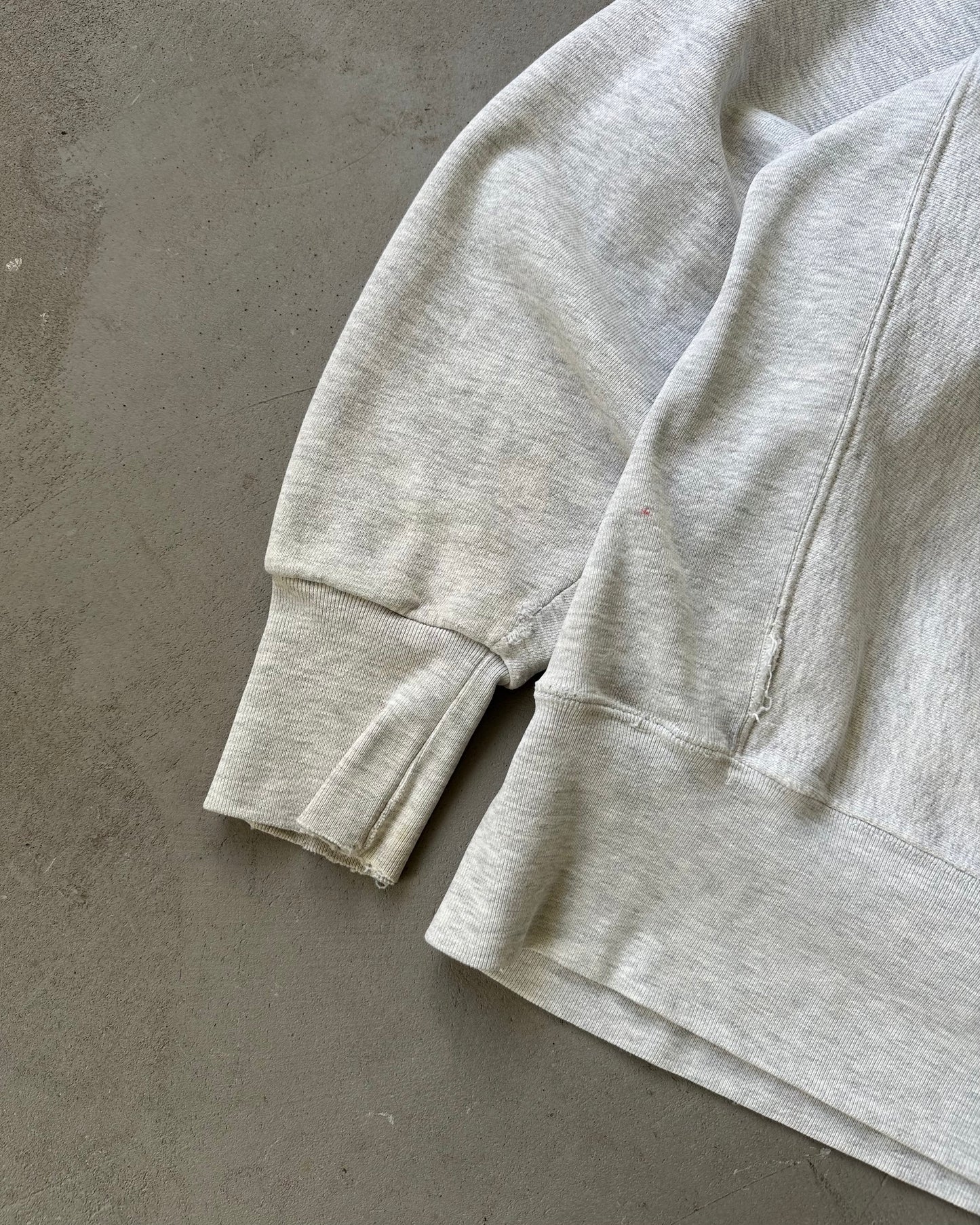 1990s - Distressed Ash Grey Newport Crewneck - L