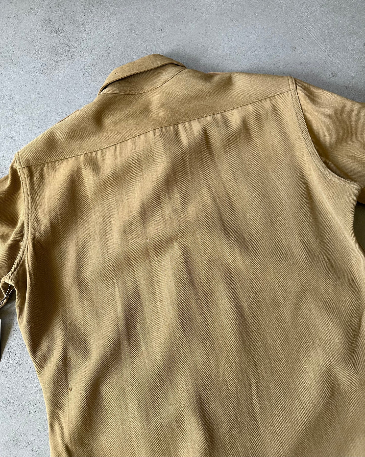 Années 1940 - Chemise réglementaire en laine de chameau vieillie - T/M