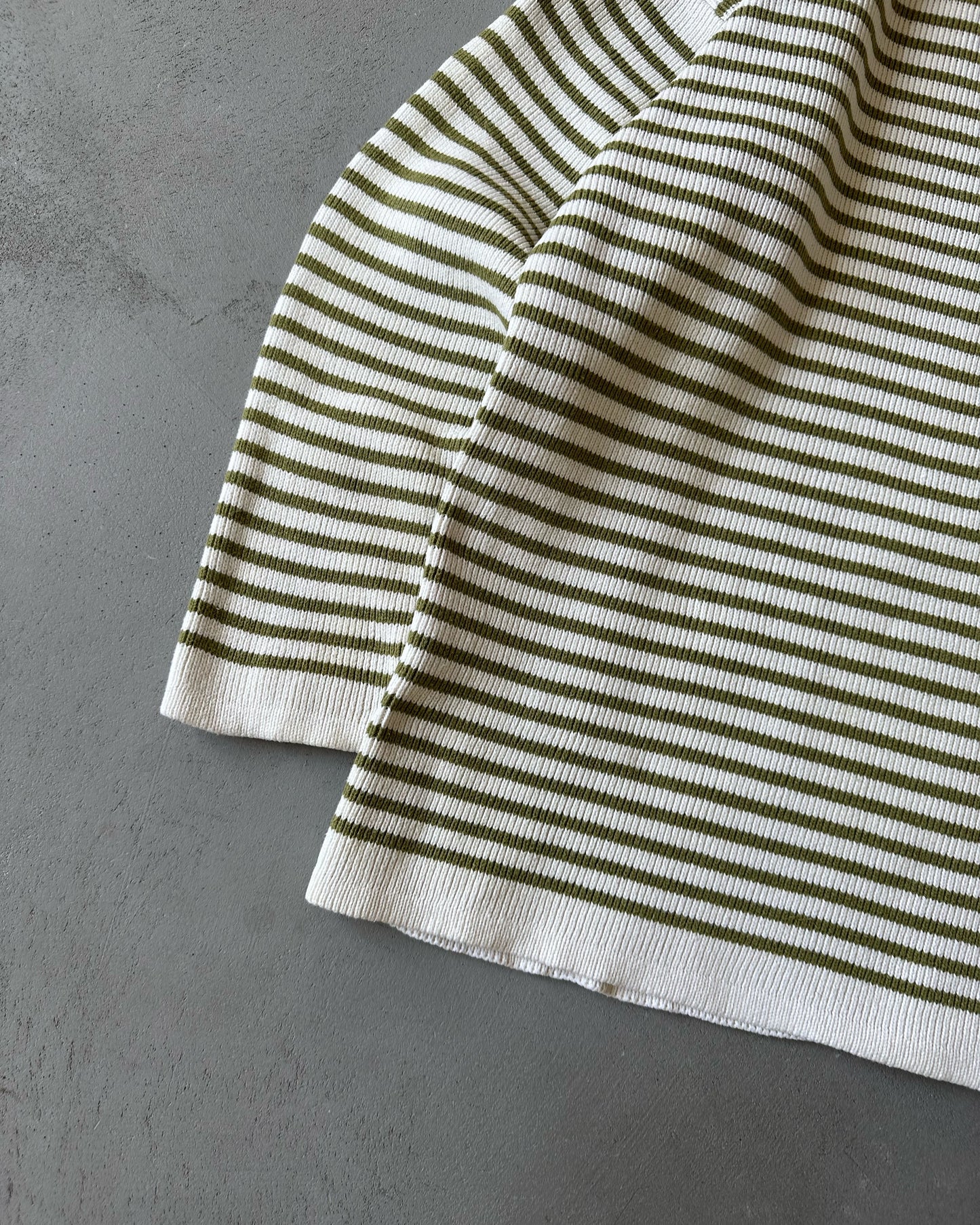 1990s - Cream/Green GAP Striped Turtleneck Sweater - S