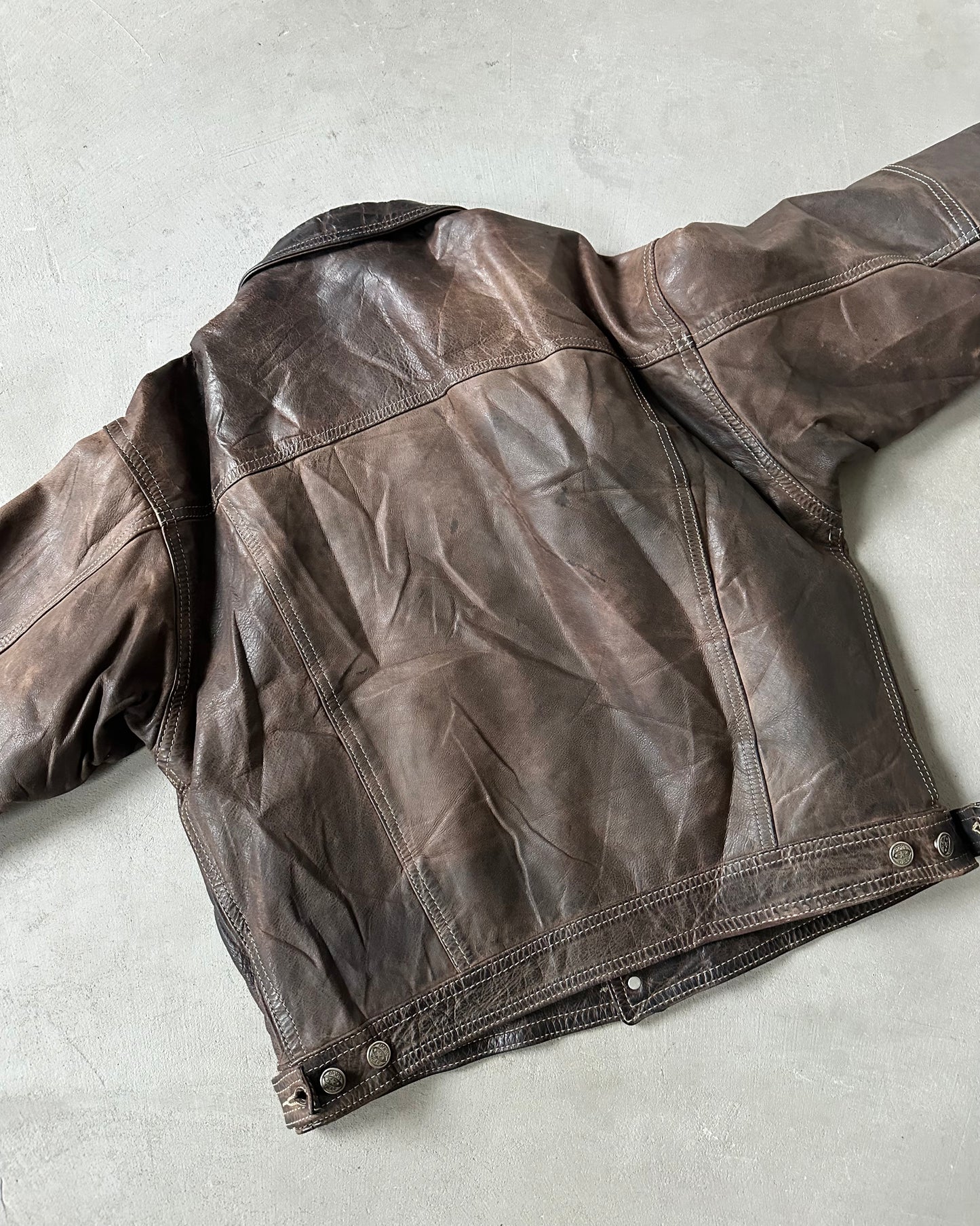 Années 90 - Blouson style "Trucker" en cuir marron délavé - T. S/M