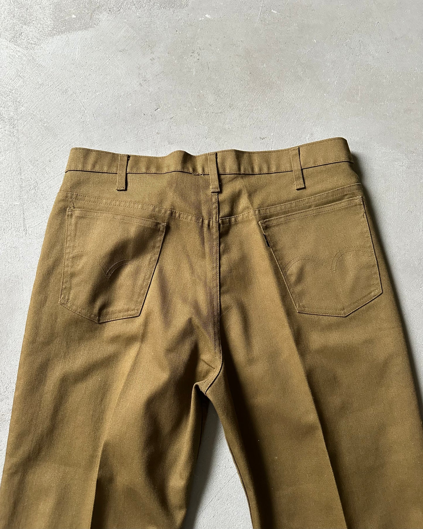 Années 70 - Pantalon en sergé Levi's Sta-Prest 517 marron - 38x32