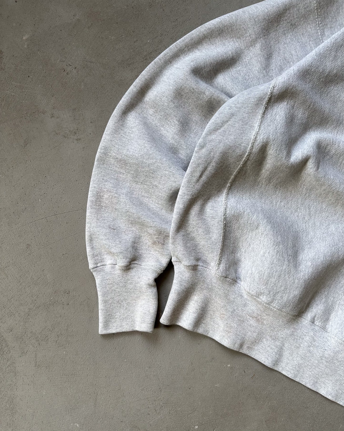 1990s - Ash Grey NAVY Crewneck - L