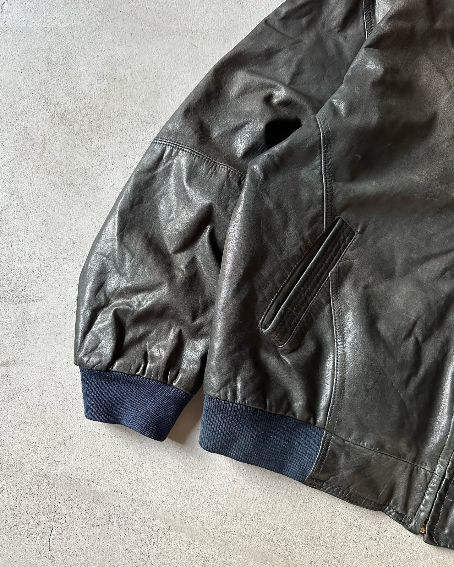 1980s - Faded Black/Navy Leather Jacket - L