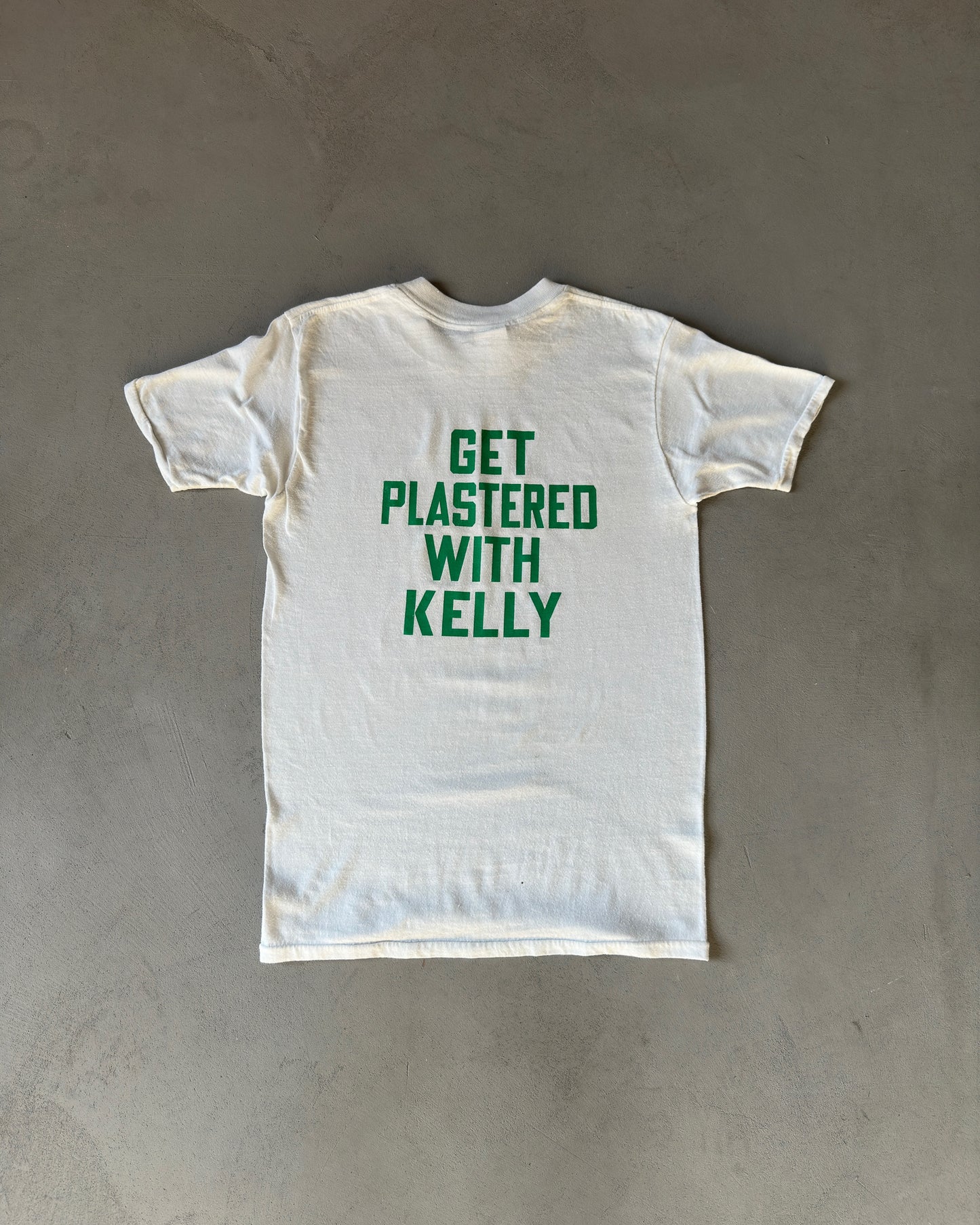 1970s - White "Get Plastered With Kelly" T-Shirt - S/M