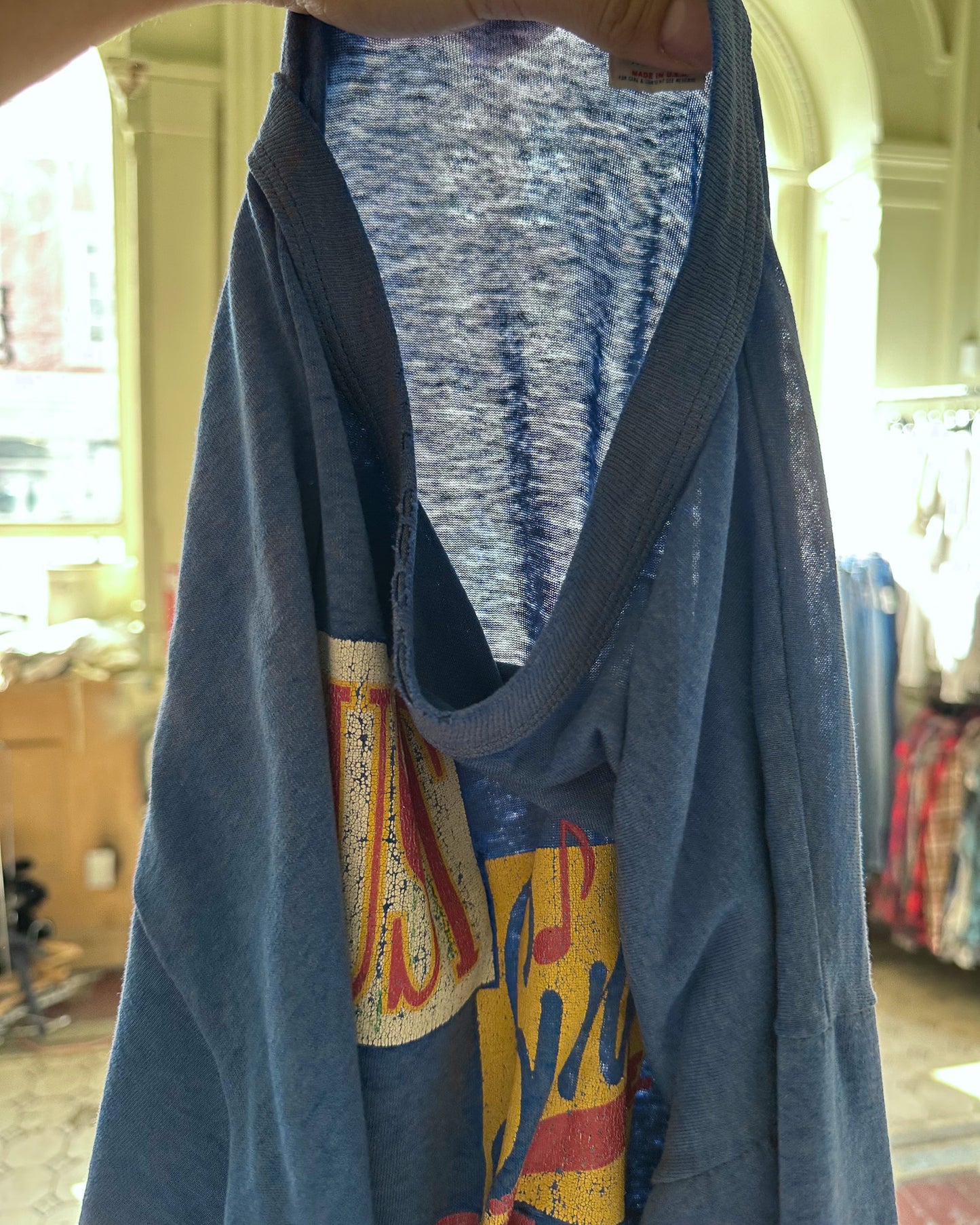 1980s - Distressed Blue Just Sing It T-Shirt - L/XL