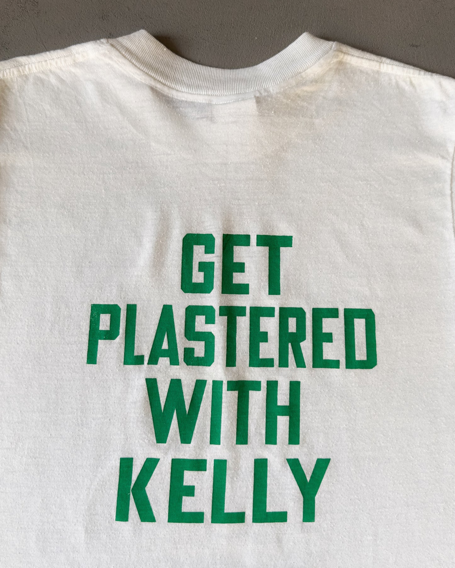 1970s - White "Get Plastered With Kelly" T-Shirt - S/M