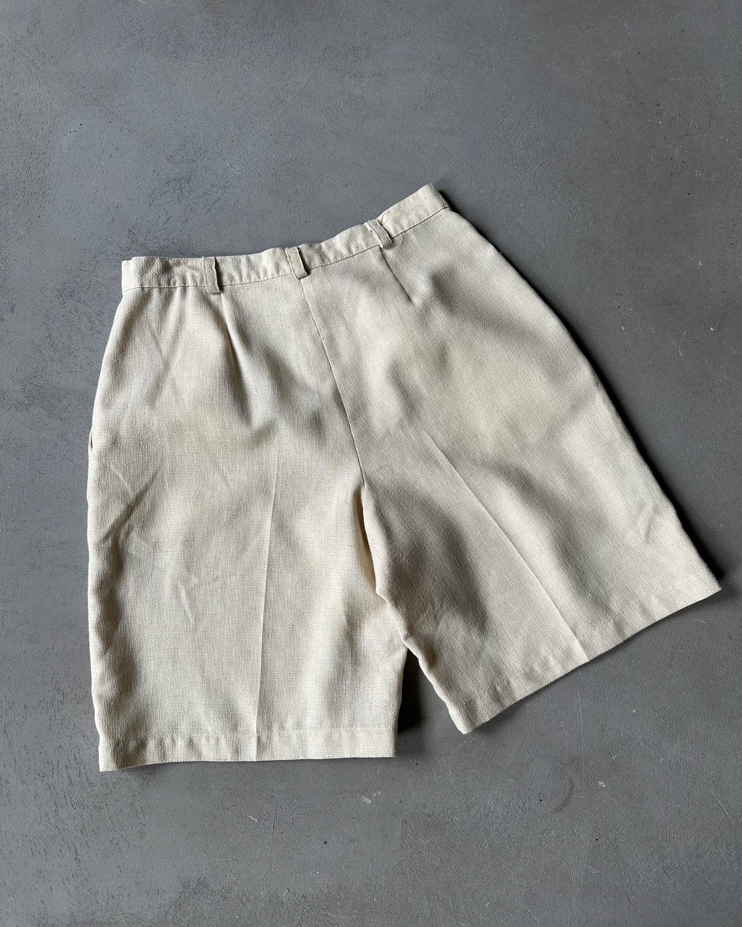 1990s - Beige Women's Pleated Shorts - 30
