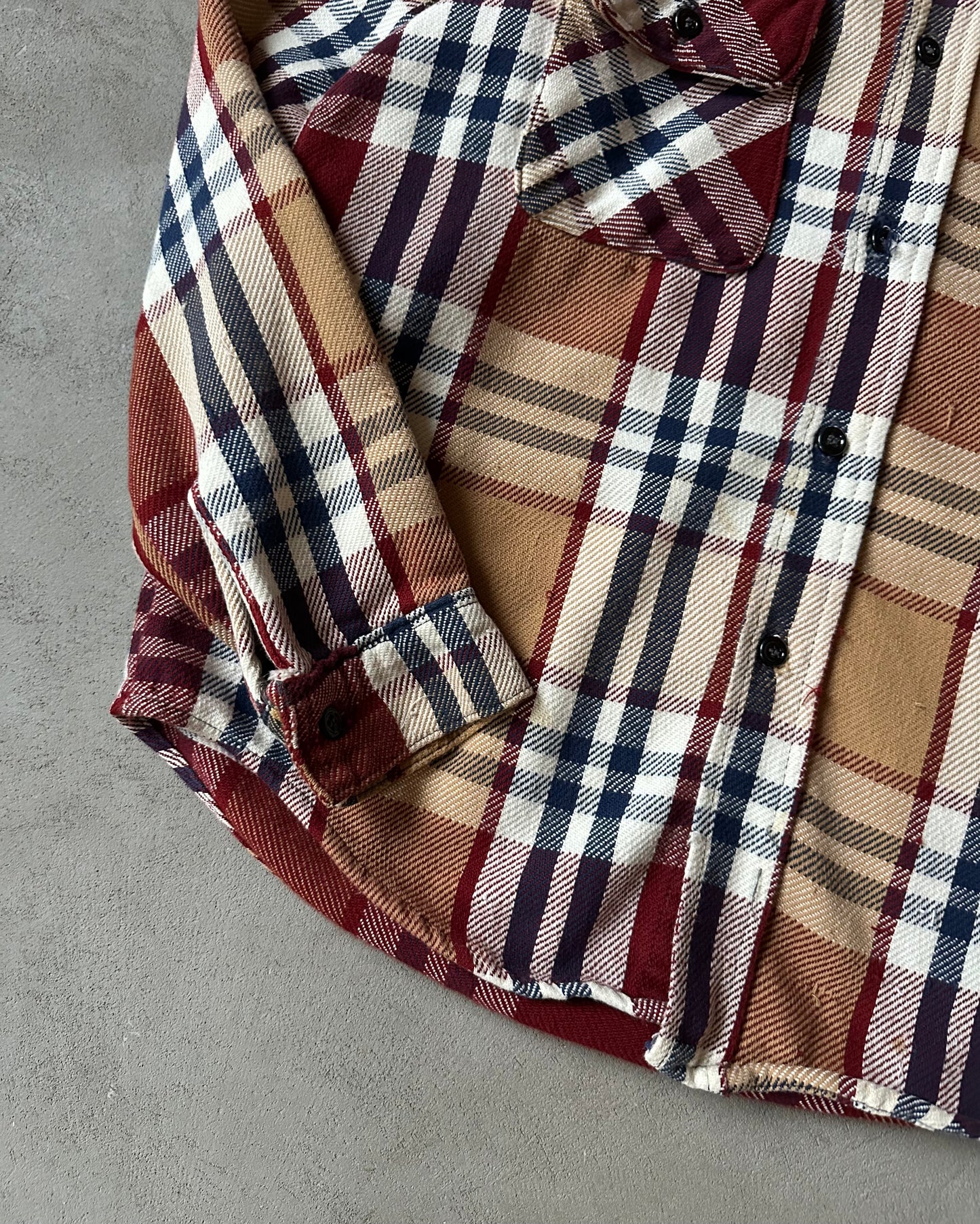 1990s - Distressed Tan/Burgundy Plaid Flannel - XS/S