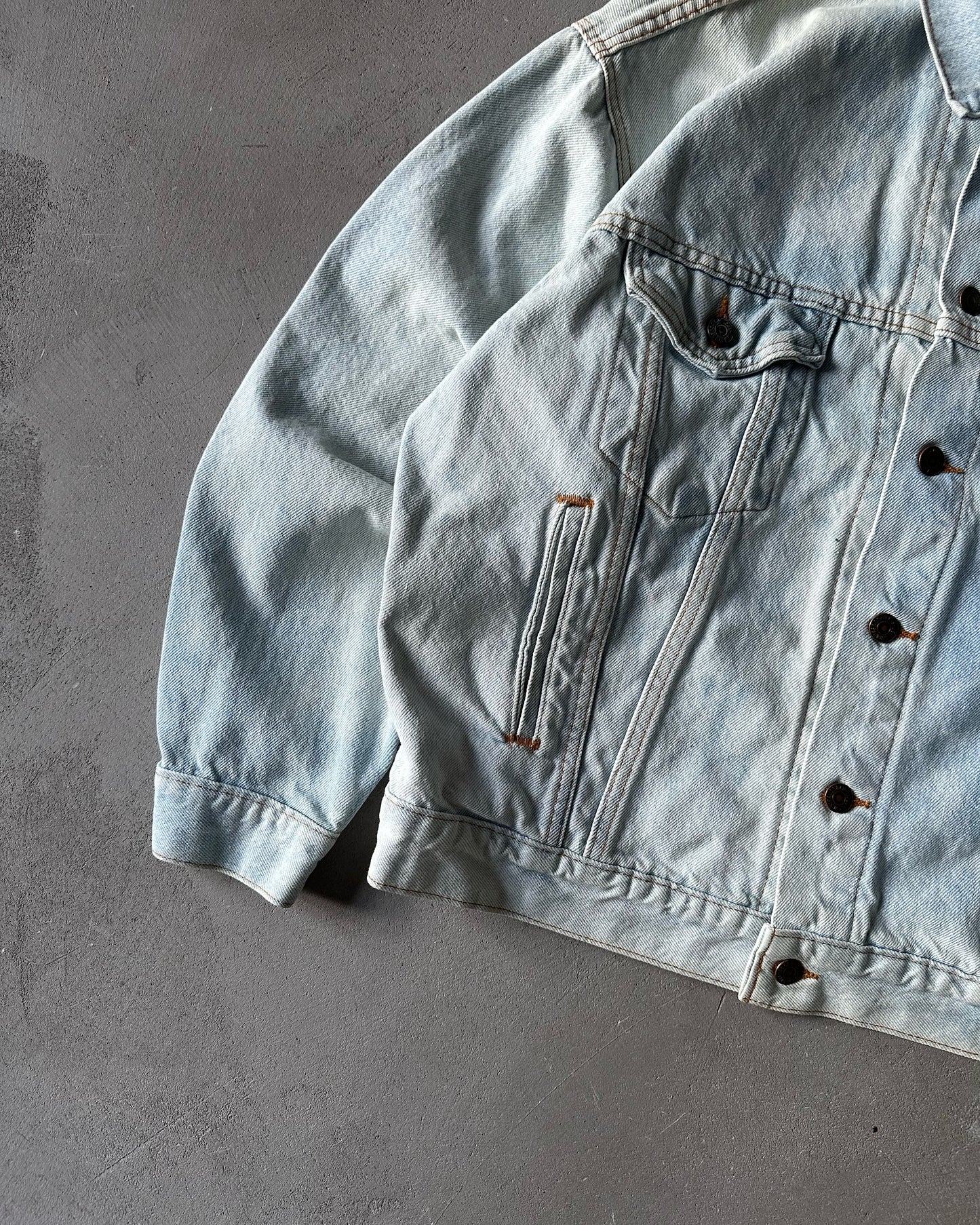 1980s - Lightwash Levi's Type III Jeans Jacket - L