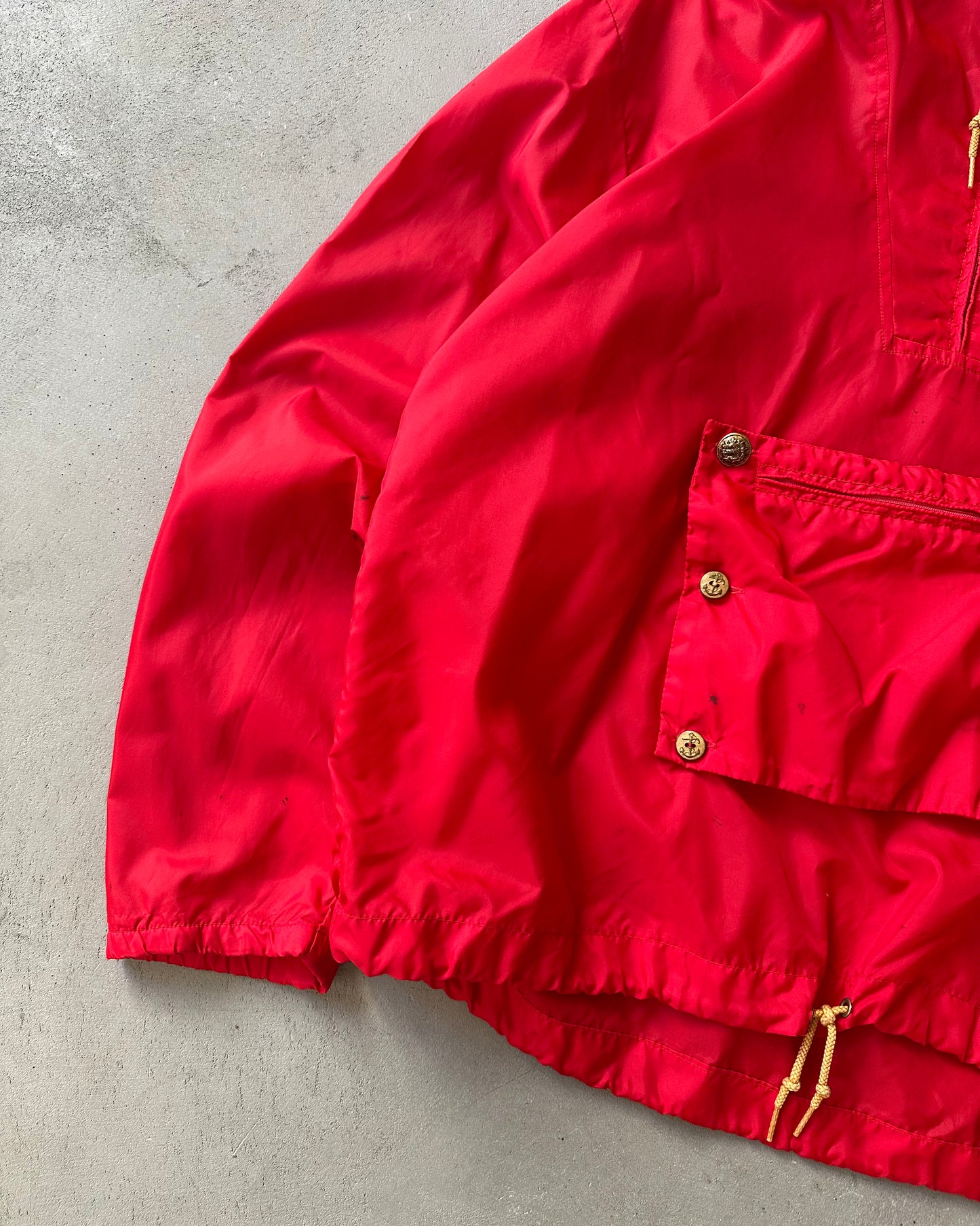 Années 1970 - Anorak rouge vif en nylon Puritan - Taille M