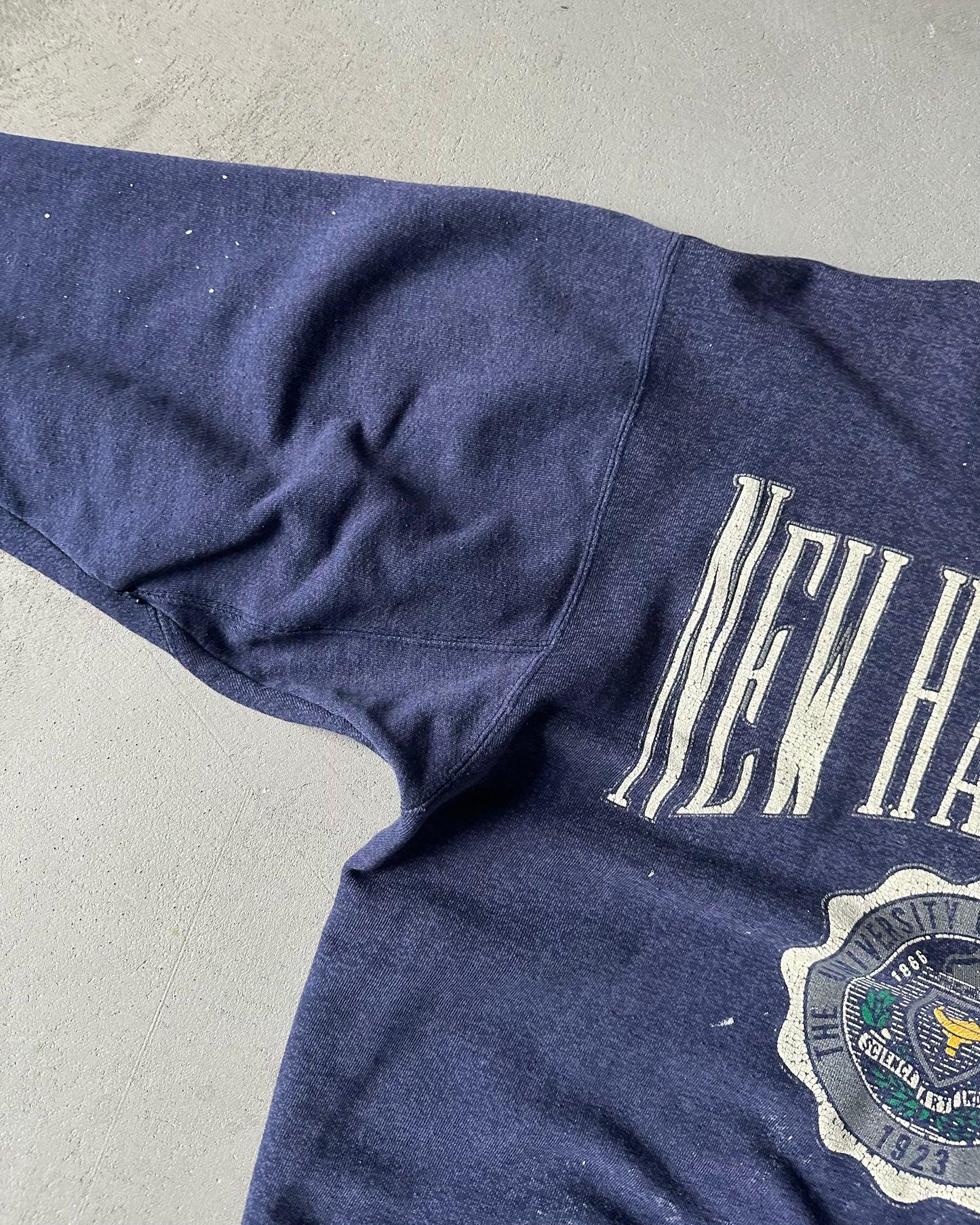 1980s - Distressed Navy New Hampshire Crewneck - L