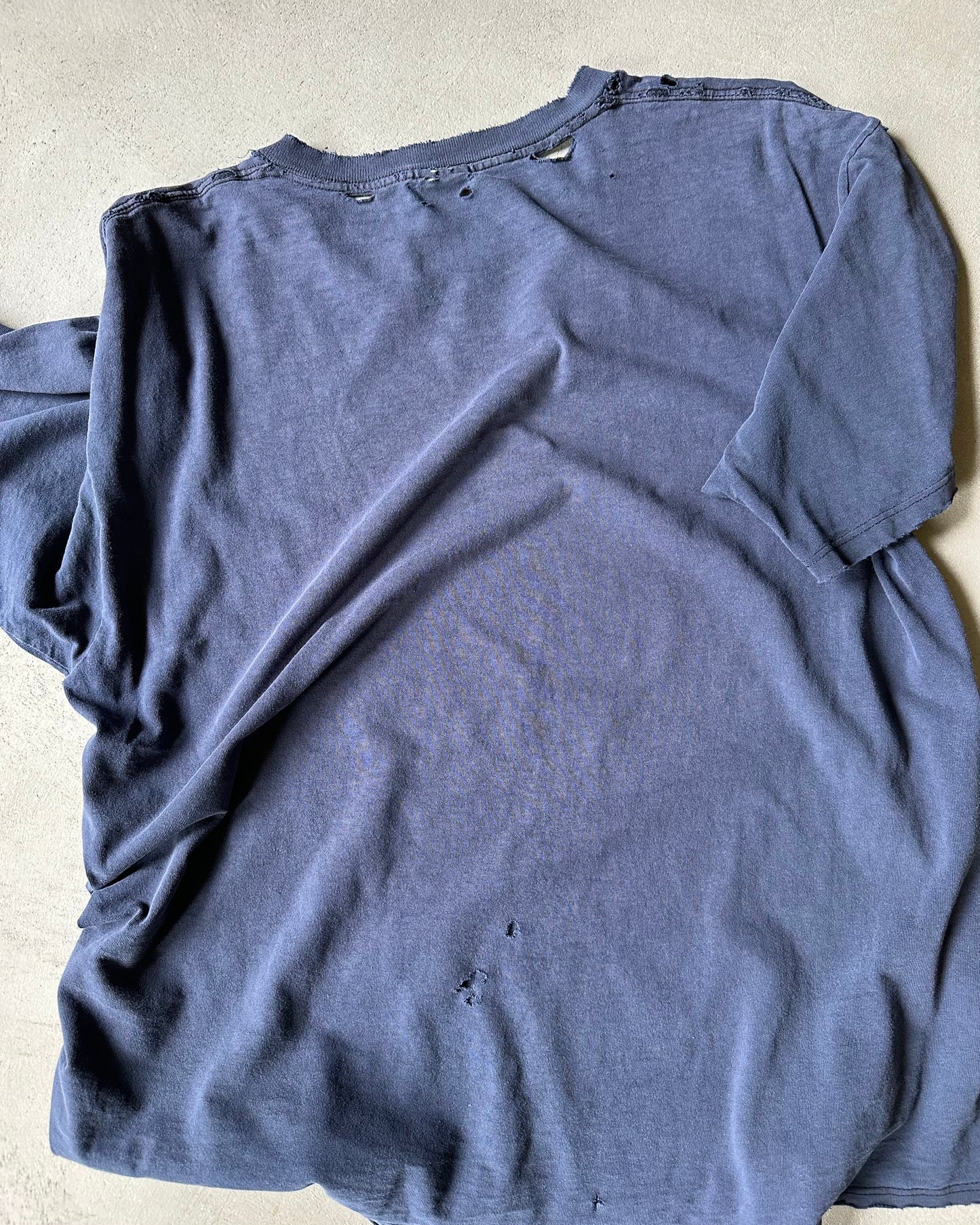 1990s - Distressed Navy Nike T-Shirt - XL