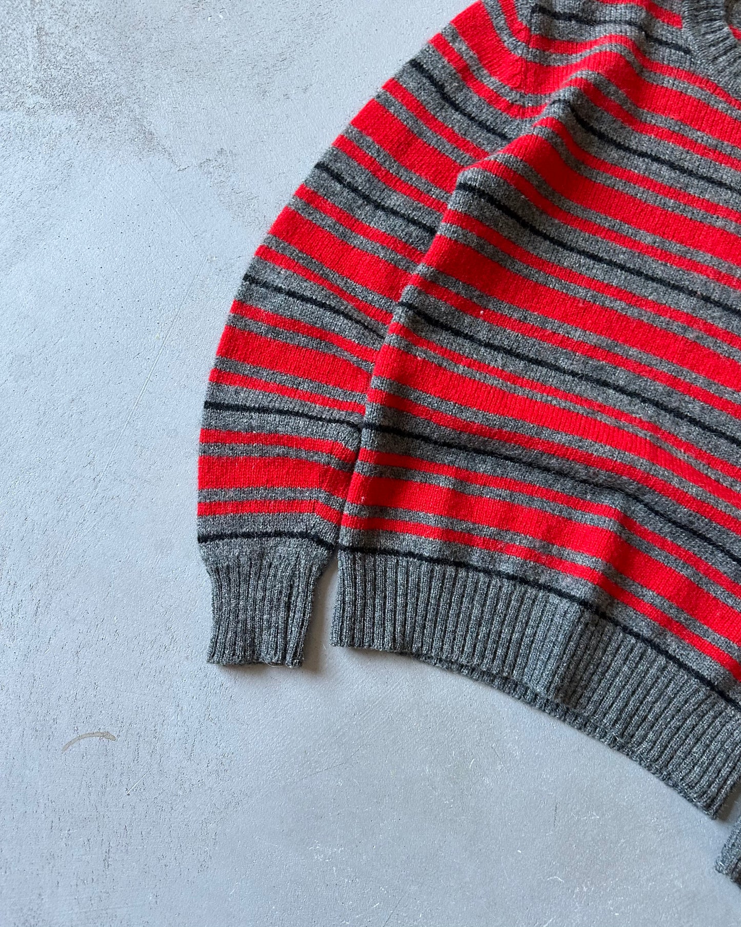 1980s - Grey/Red Lacoste Striped Sweater - (W)XS/S