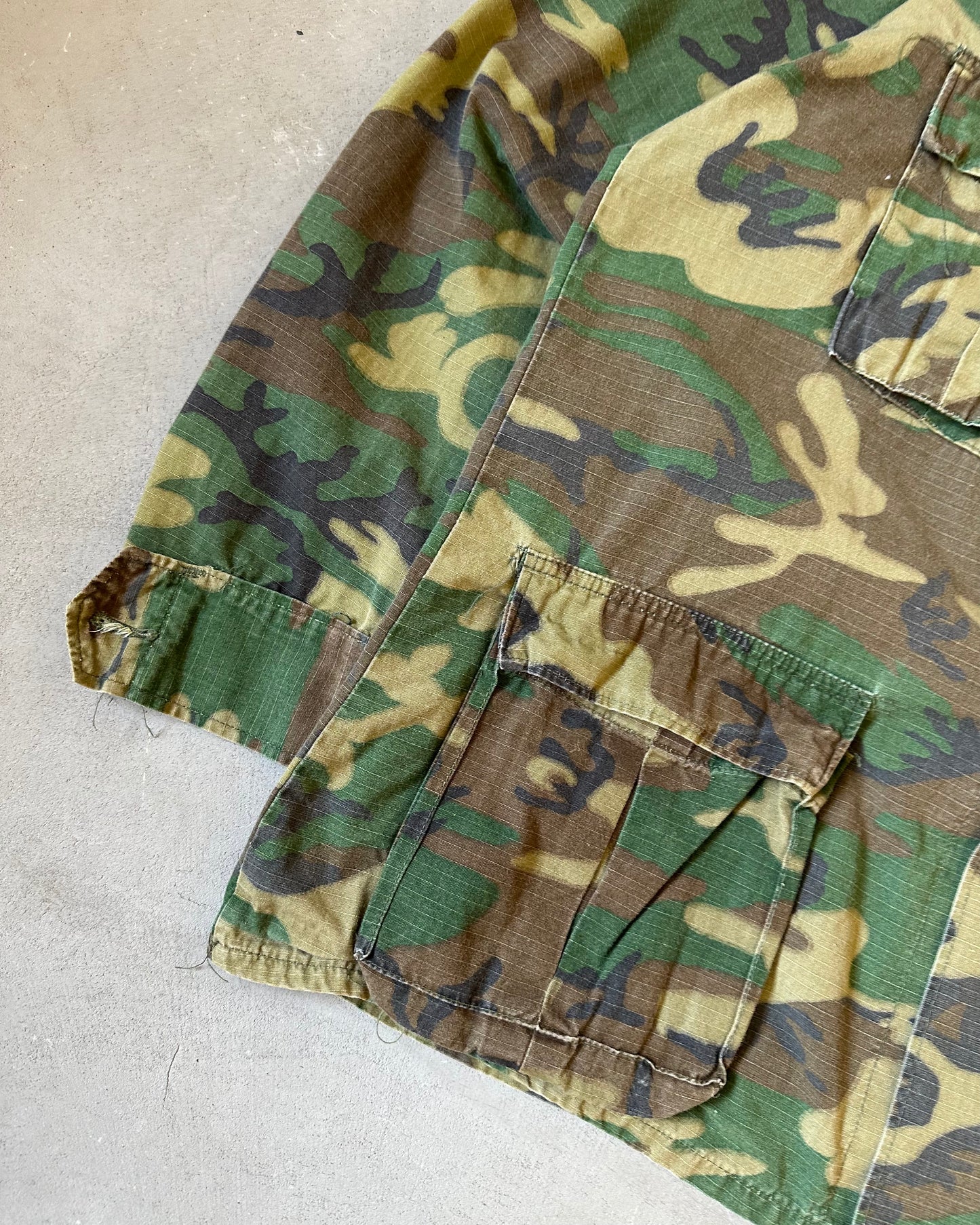 1970s - Camo Slant Pocket Military Over Shirt - L (Tall)