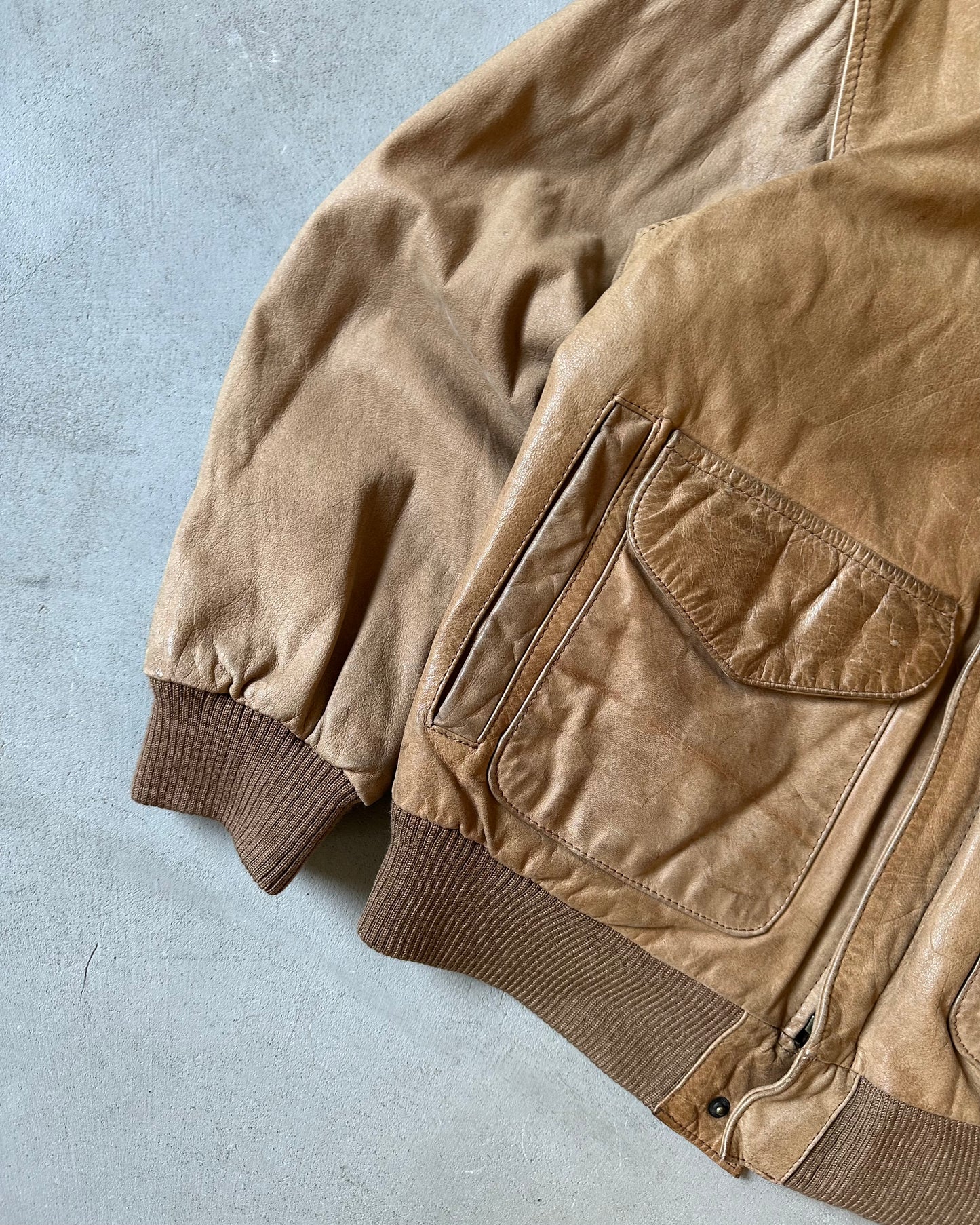 1990s - Faded Tan Aviator Women's Leather Jacket - (W)M