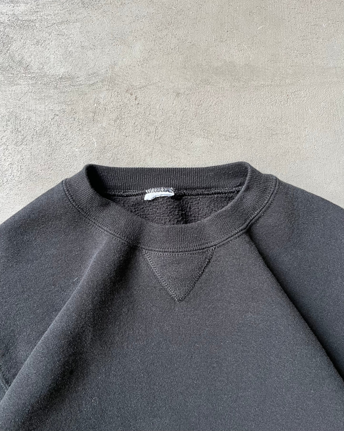 1990s - Black Russell Crewneck - S