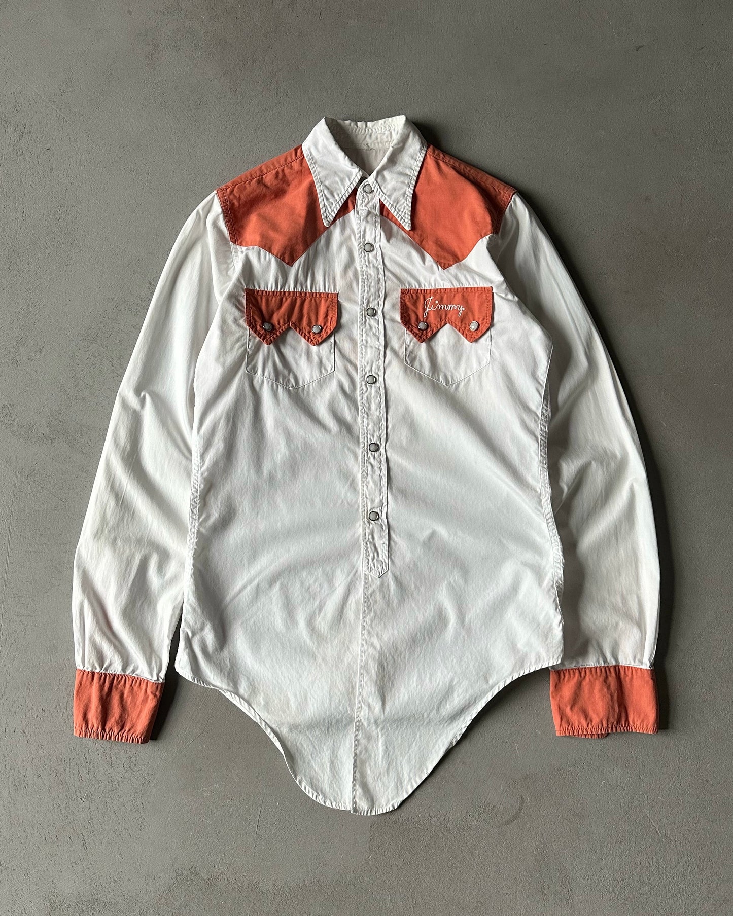 1960s - White/Coral "Cowboys" Chainstitch Pearl Snap Shirt - XS(Long)