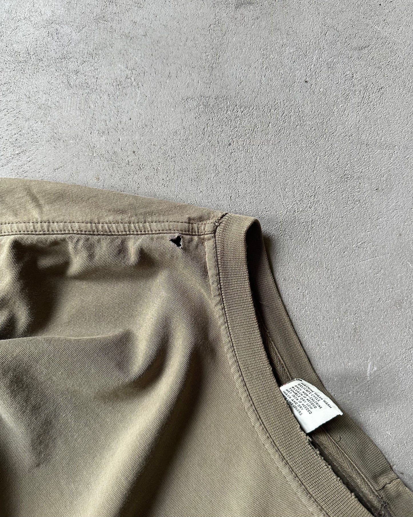 1990s - Distressed Olive Levi's T-Shirt - XL