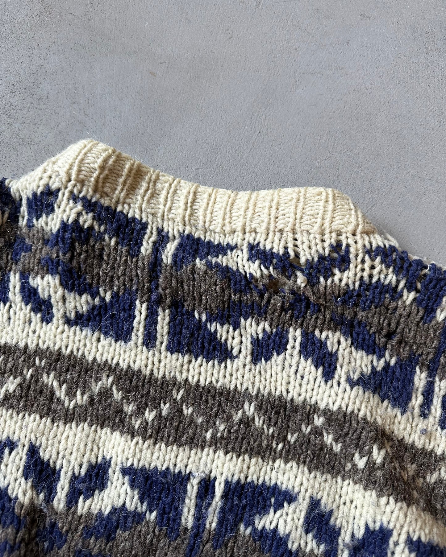 1990s - Distressed Cream/Blue Nordic Sweater - M