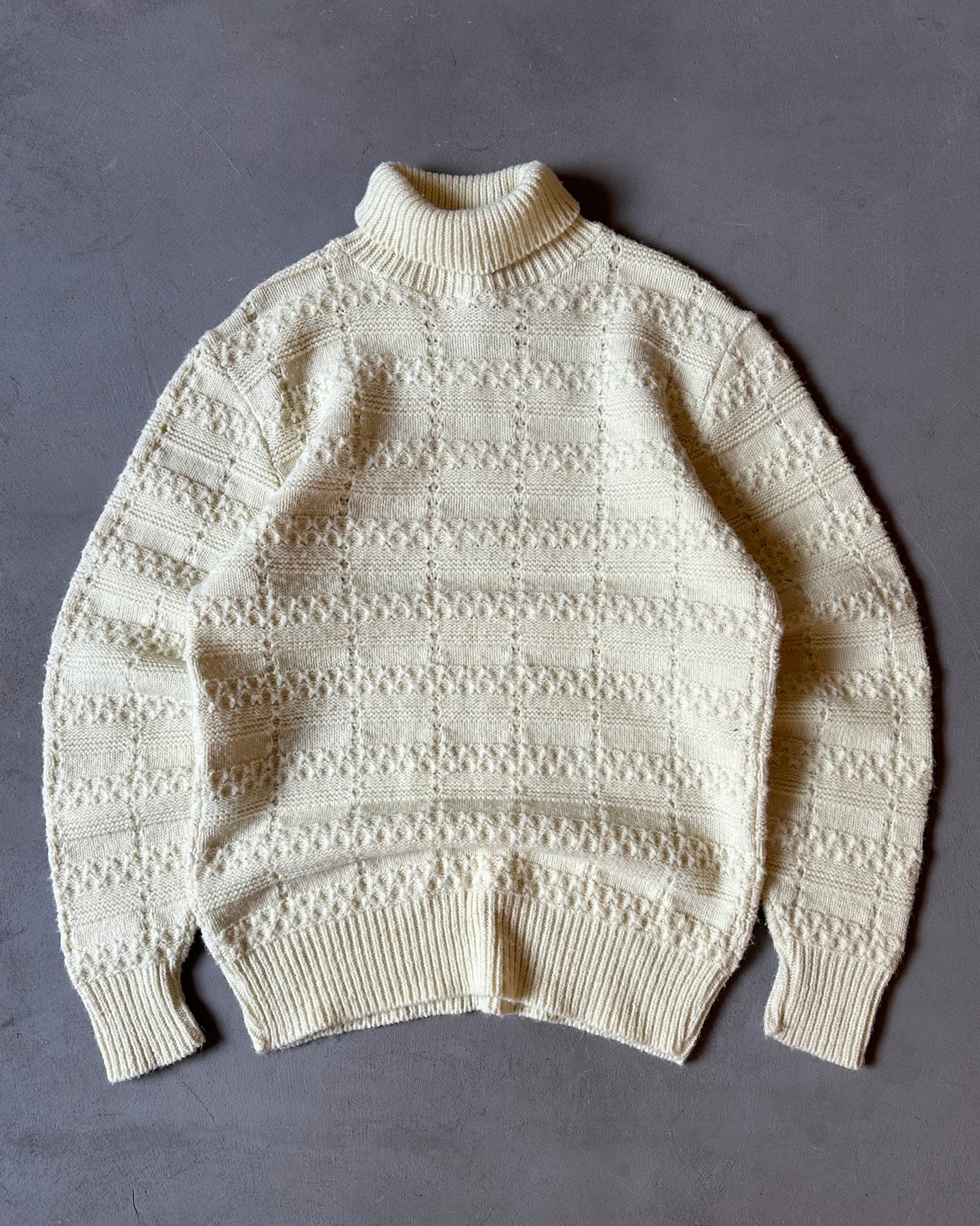 1960s - Cream Sarby Turtleneck Sweater - M