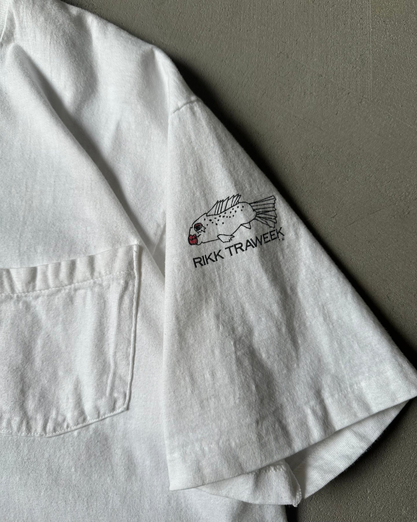 1990s - White Rikk Traweek Art T-Shirt - L/XL