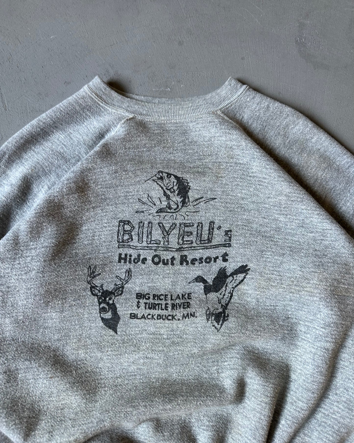 1980s - Heather Grey "Bilyeu's" Crewneck - M