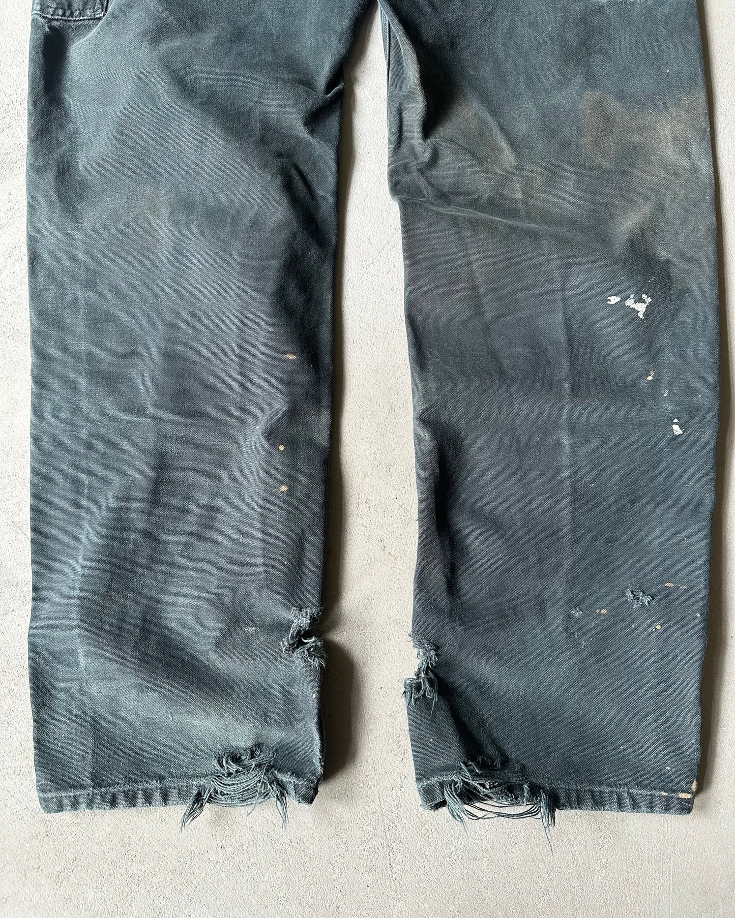 2000s - Trashed Black Carhartt Double Knees - 32x33