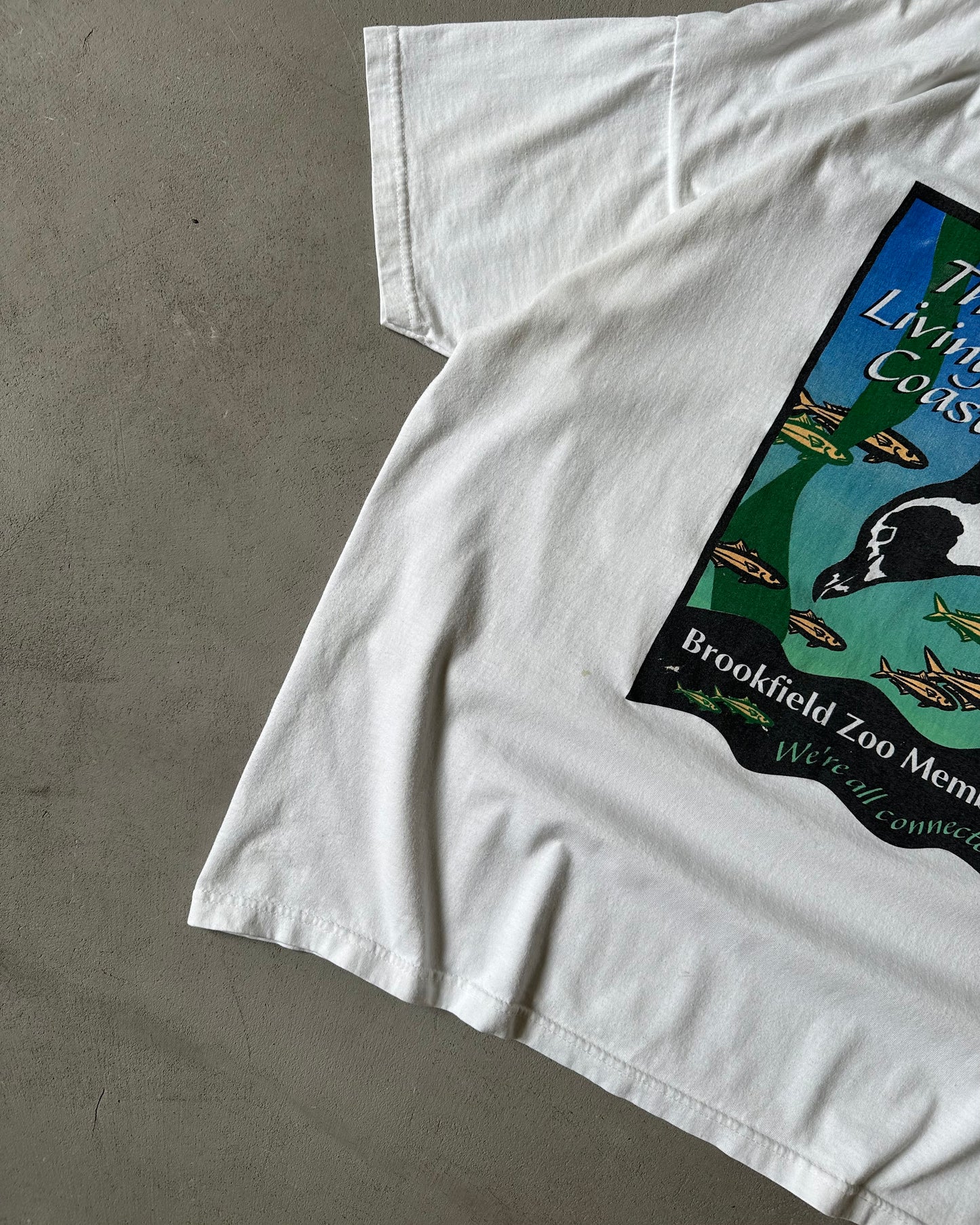 1990s - White "Living Coast" T-Shirt - L/XL