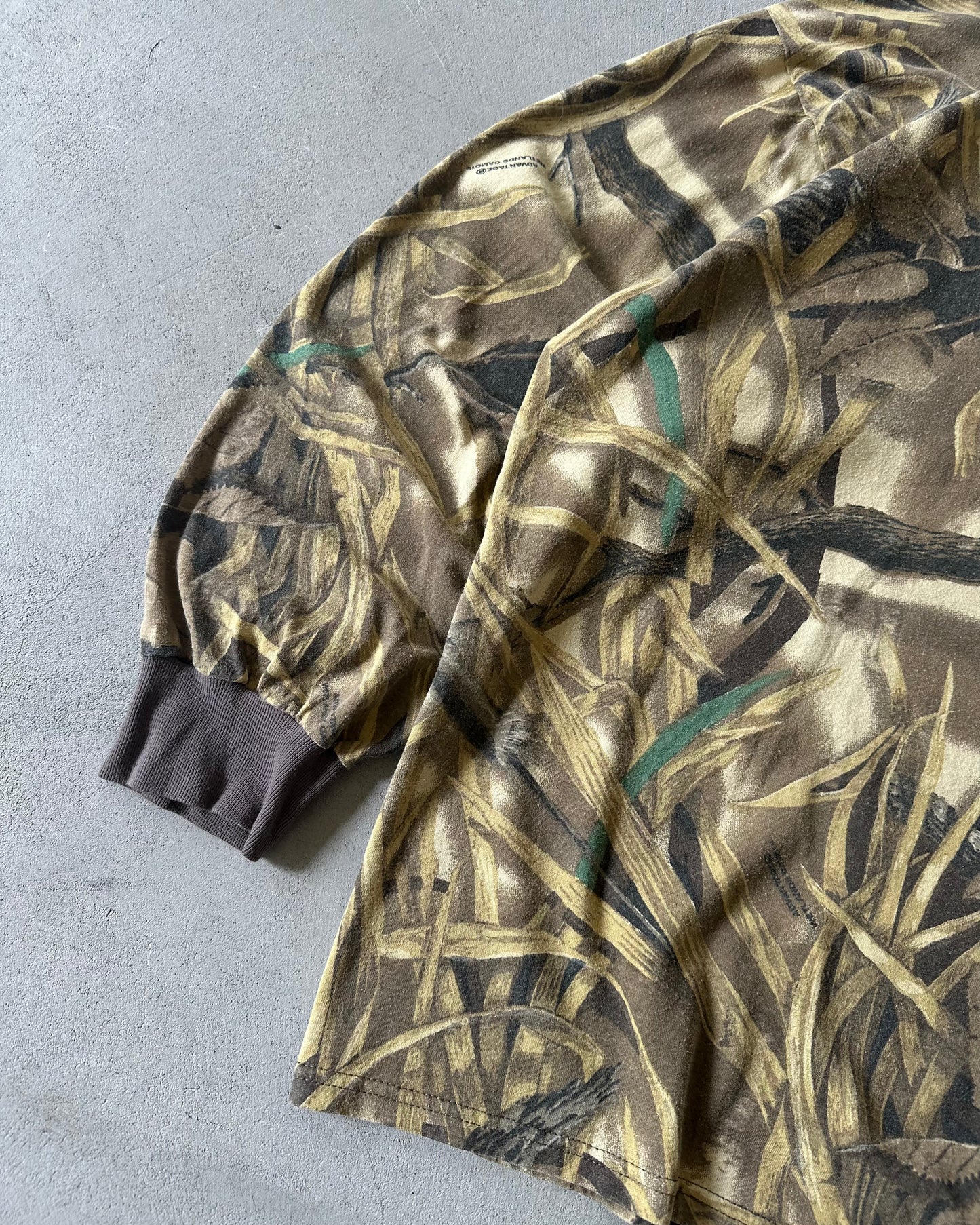 1990s - Camo Longsleeve - XL