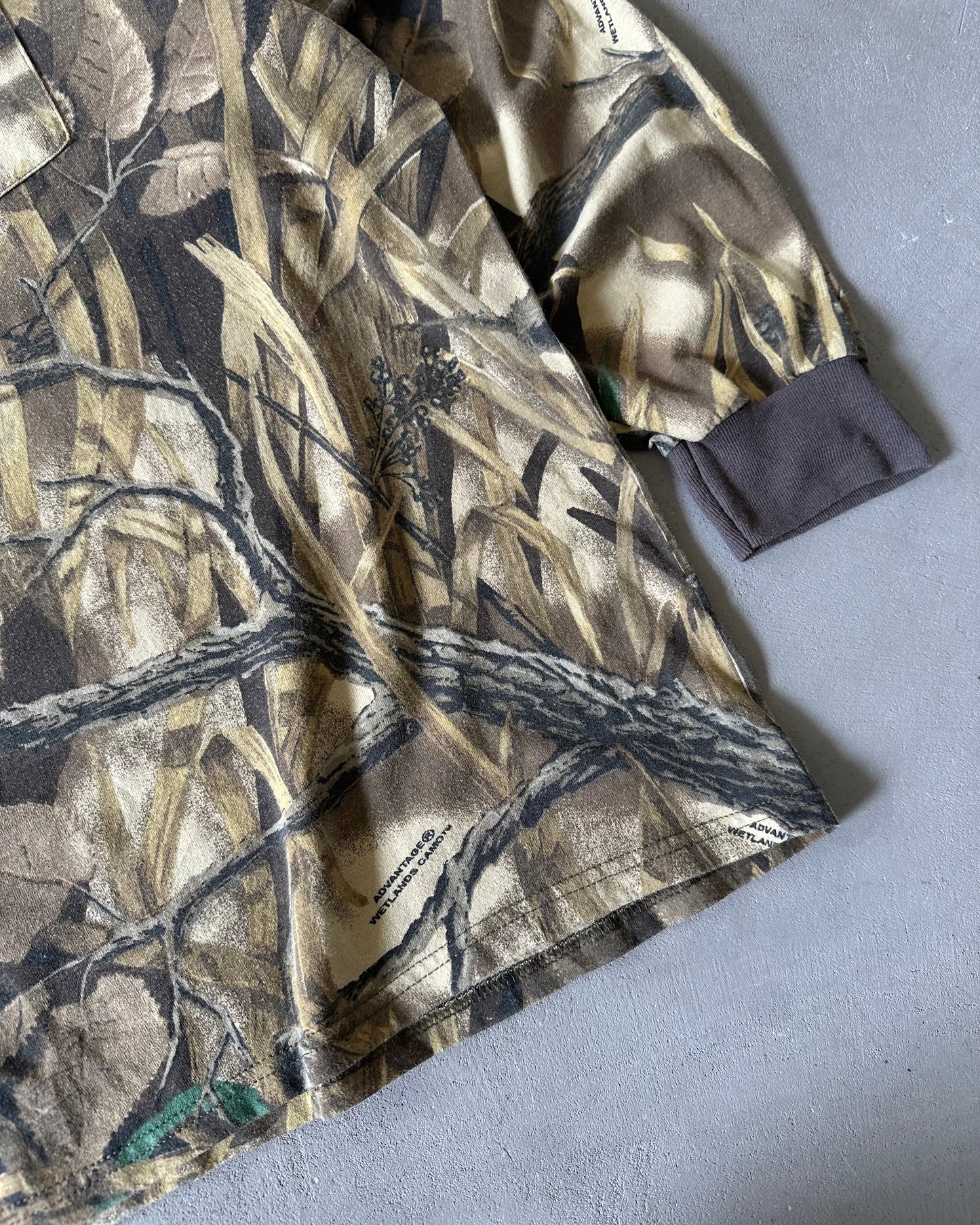 1990s - Camo Longsleeve - XL