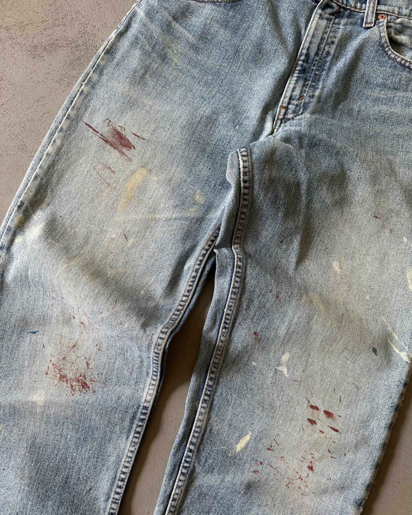 1990s - Distressed Levi's 550 Painters Jeans USA - 30x33