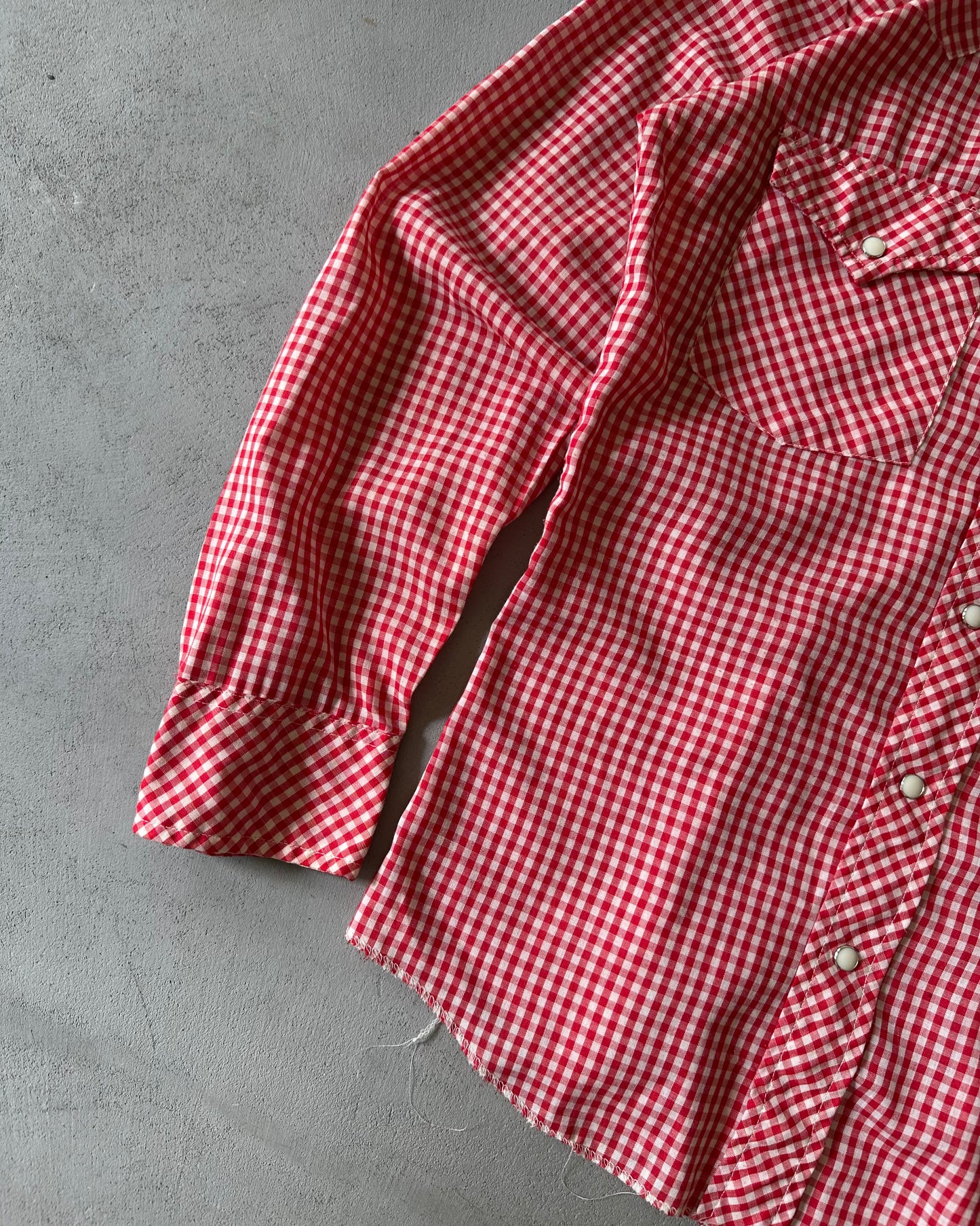 1980s - Distressed Red/White Wrangler Plaid Pearl Snap - S