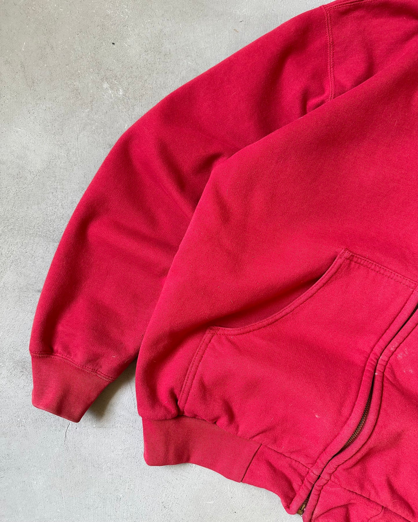 1990s - Distressed Red Carhartt Zip Up Hoodie - M