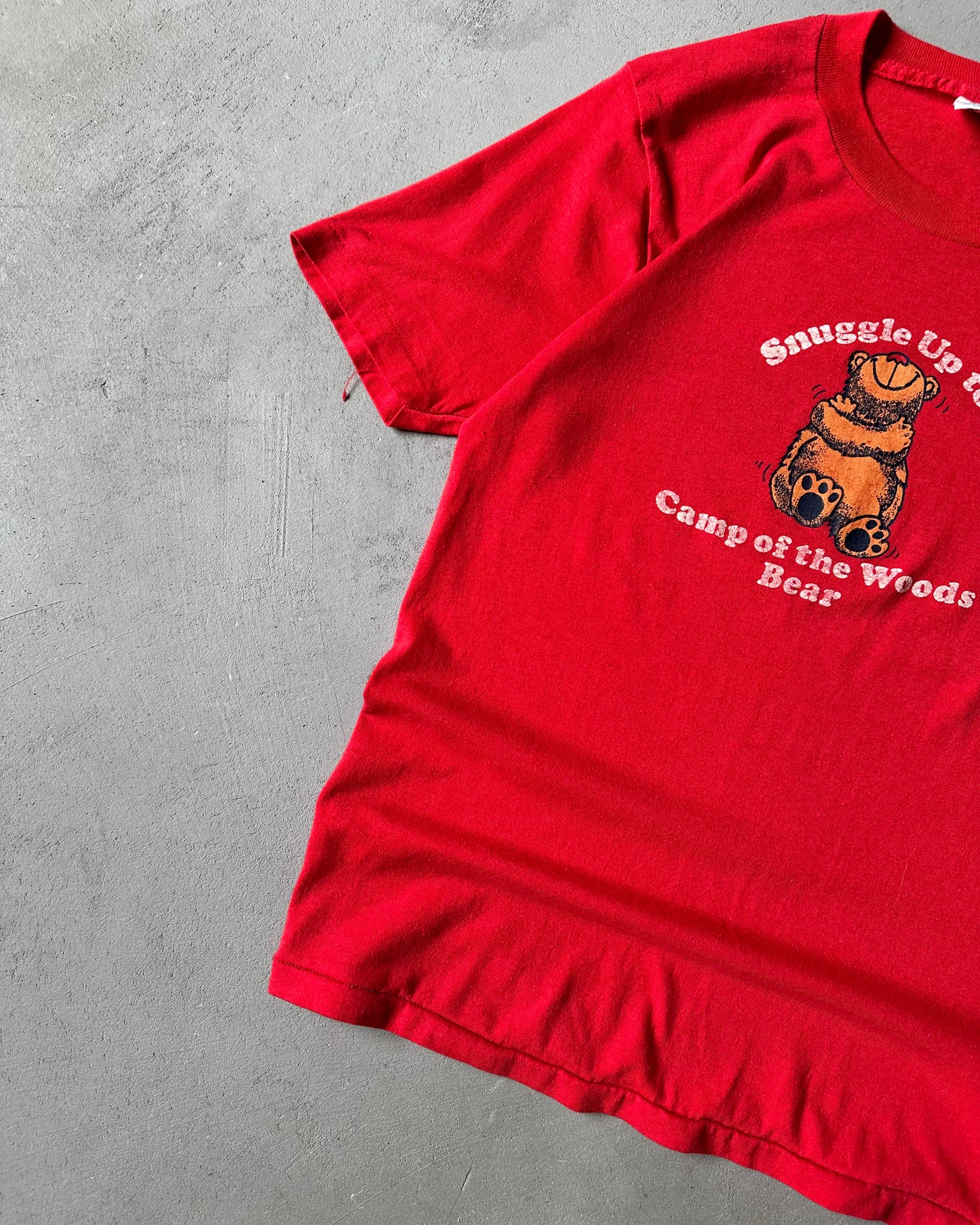 1980s - Red "Snuggle Up" T-Shirt - (W)S