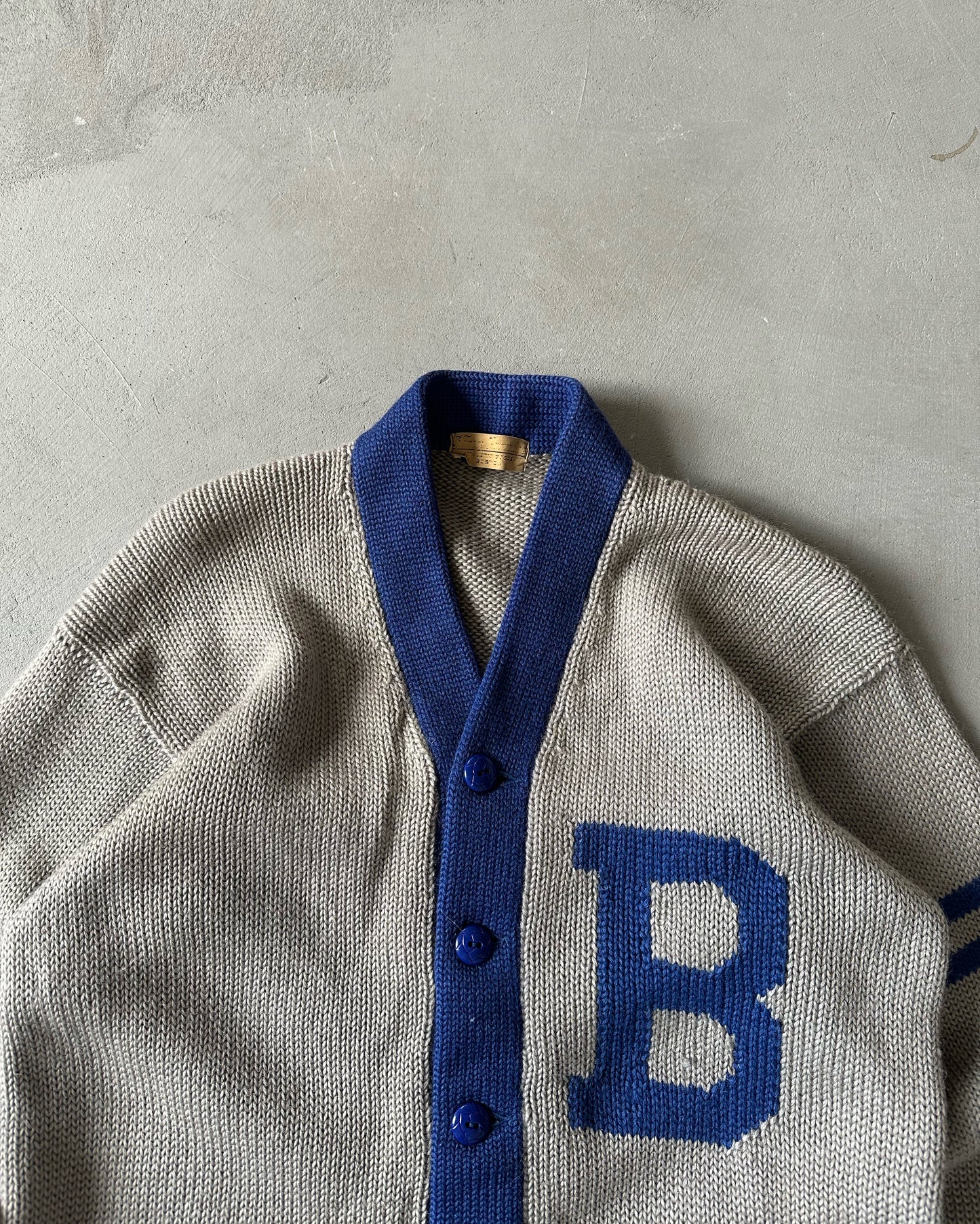 1960s - Grey/Blue "B" Wool Cardigan - L