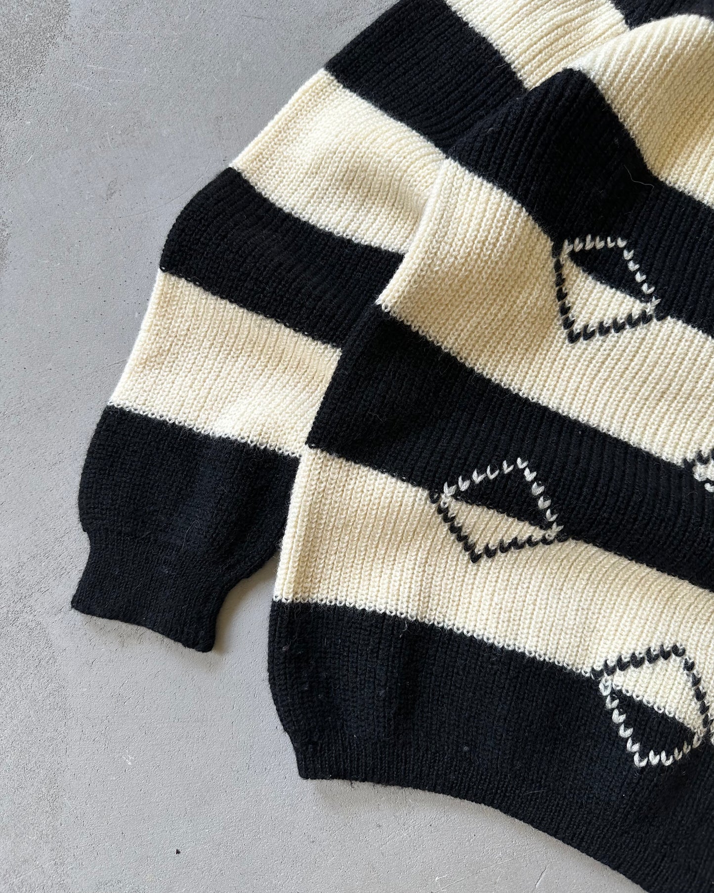1970s - Black/White Striped Sweater - L