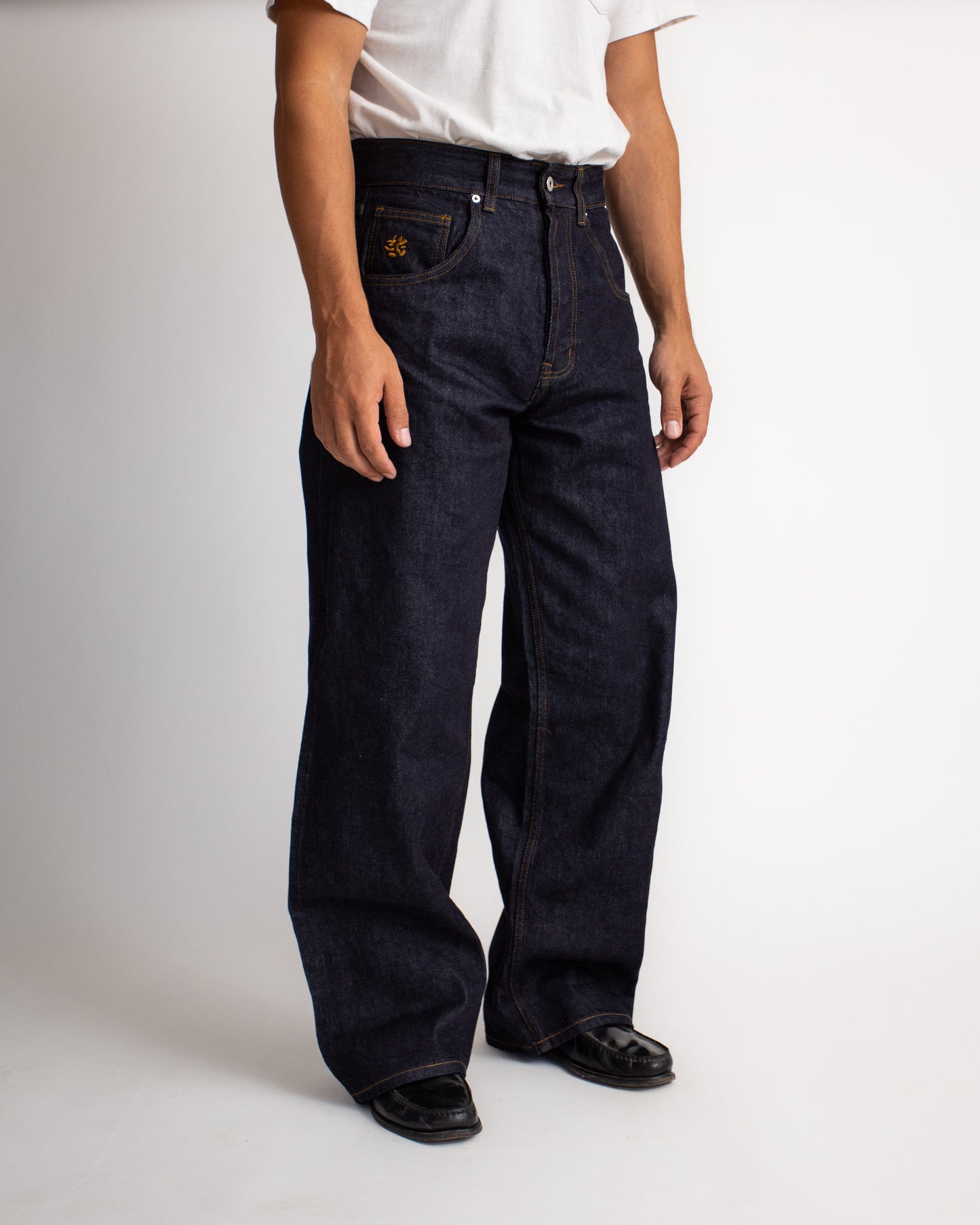 Souvenir Loose Cut Jeans - Raw